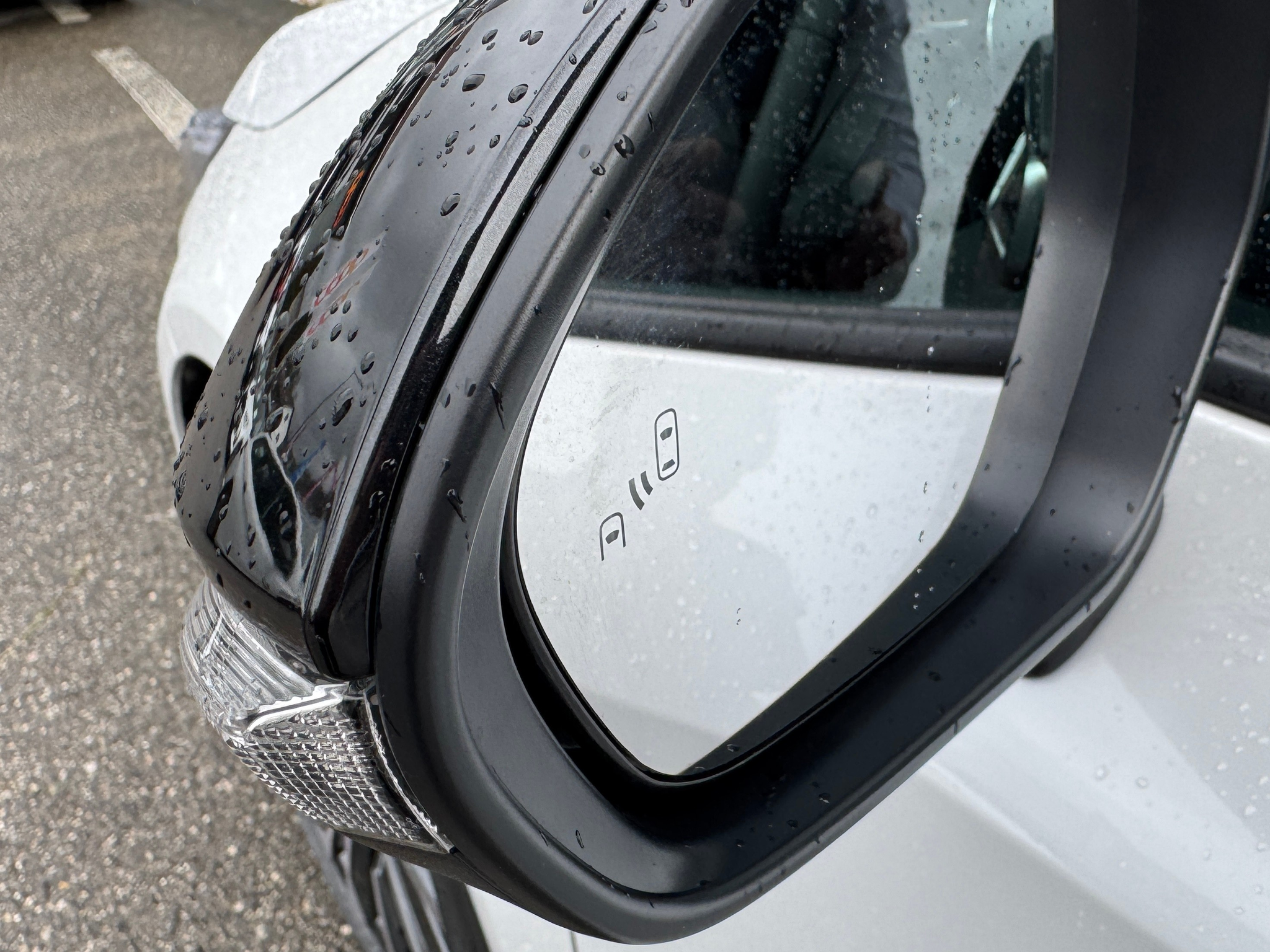 listing desktop thumbnail image 5