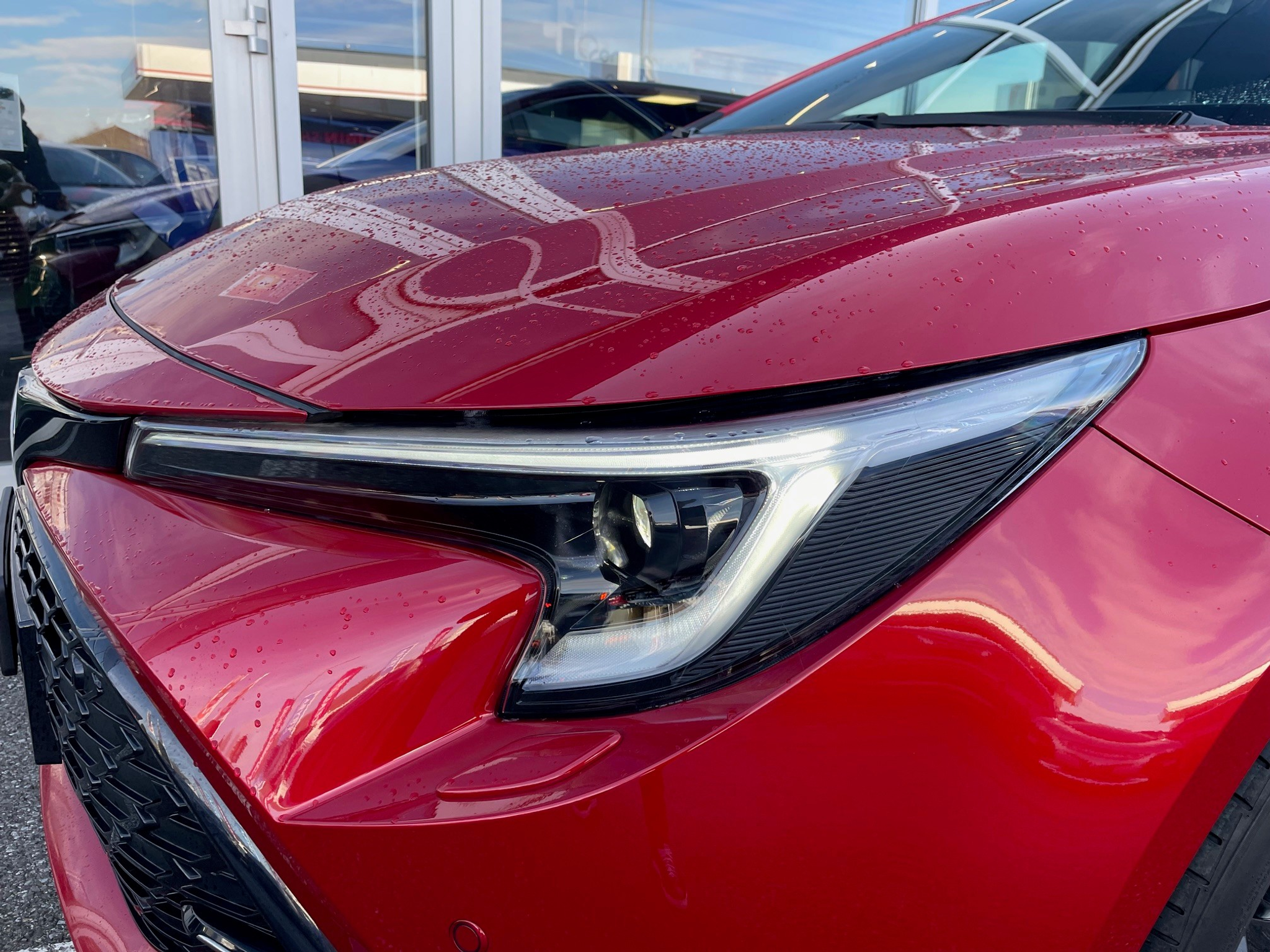 listing desktop thumbnail image 3