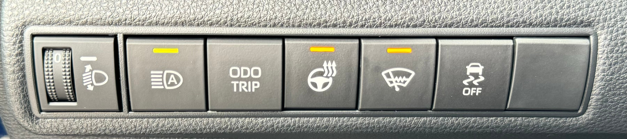 listing desktop thumbnail image 23