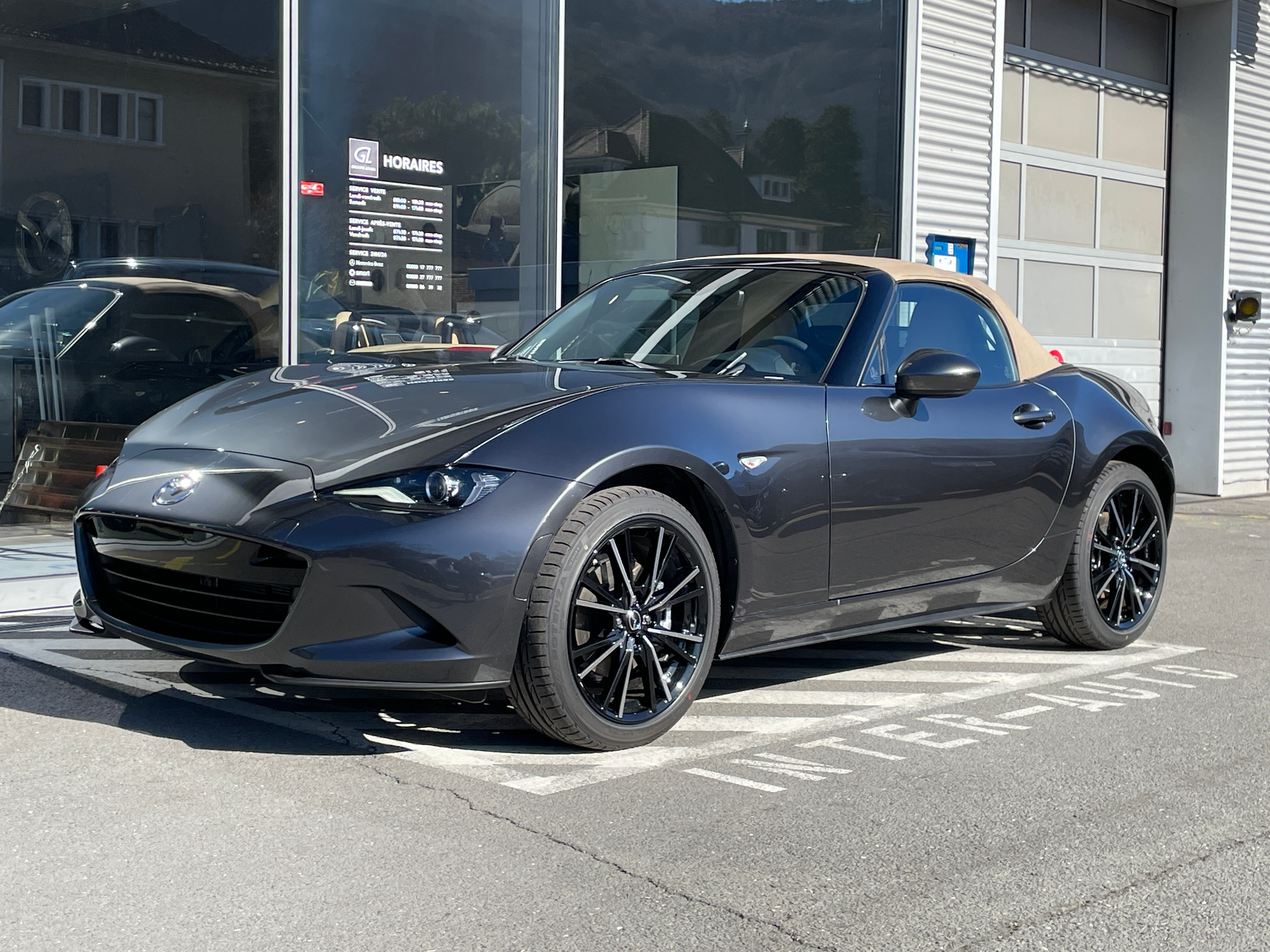 car-image-1