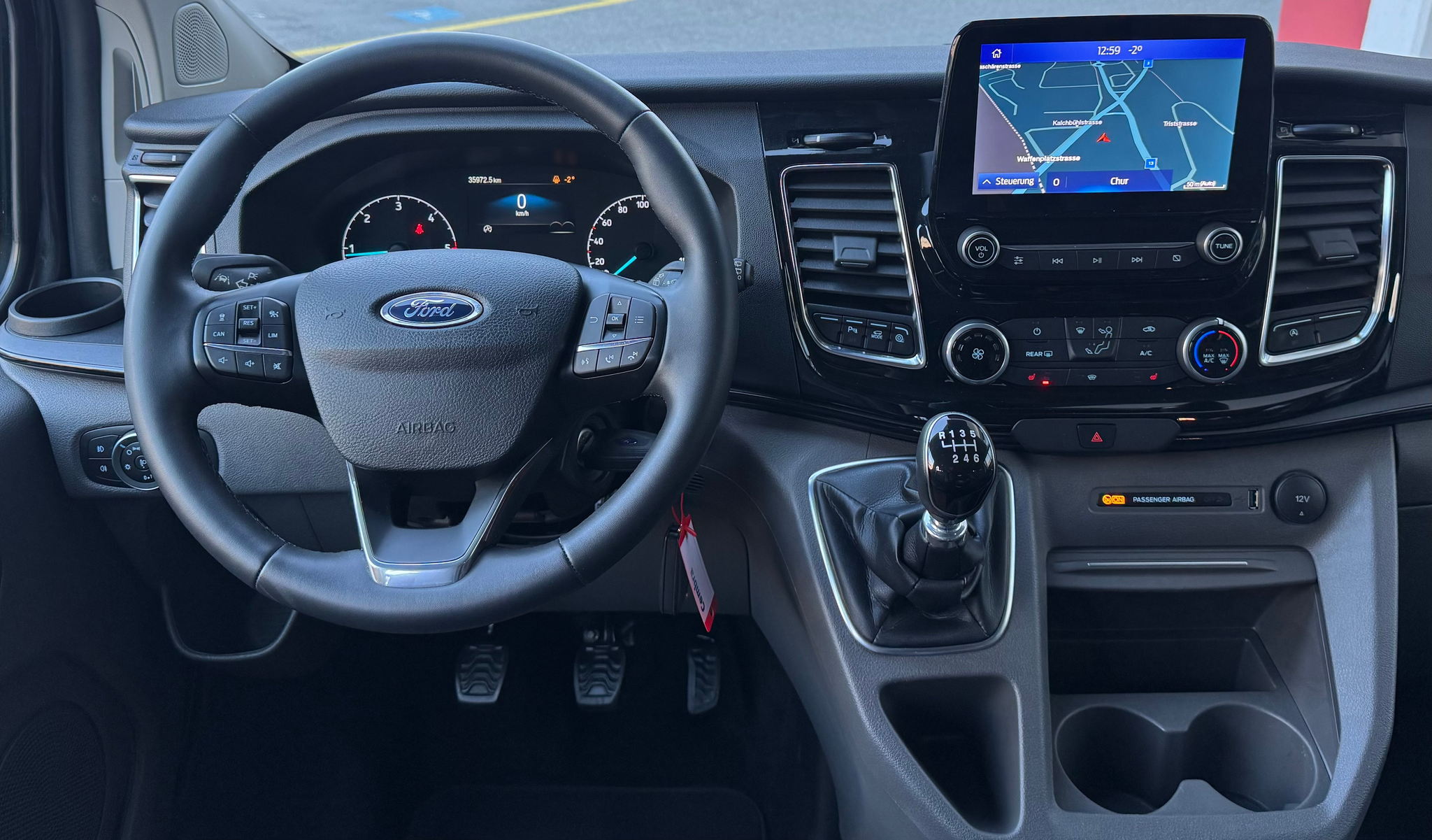 listing desktop thumbnail image 15