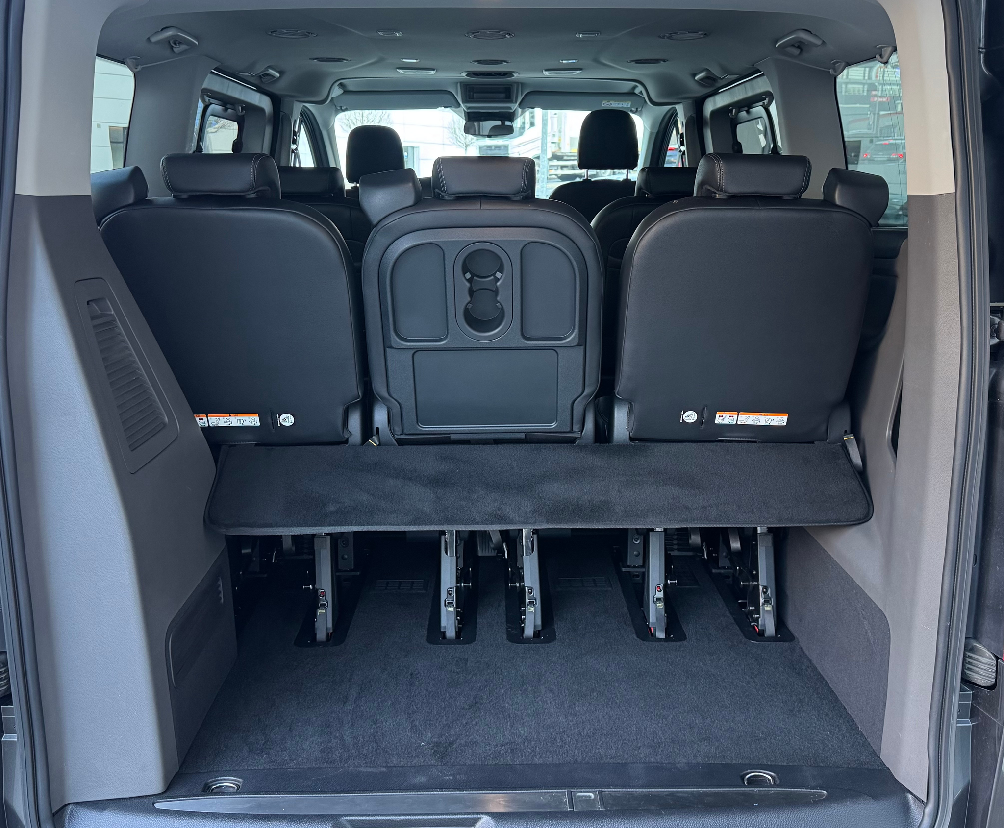 listing desktop thumbnail image 13