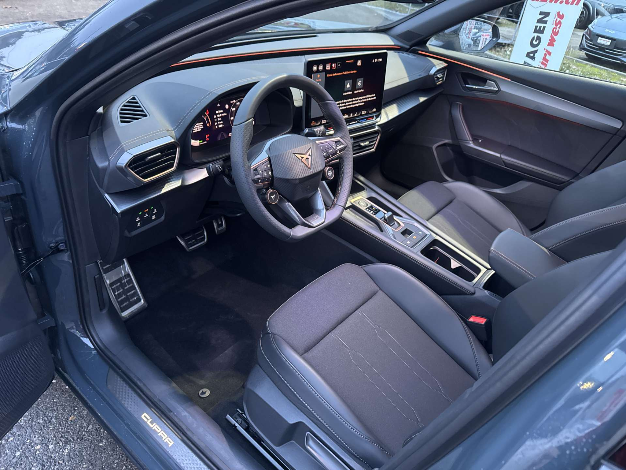 listing desktop thumbnail image 5