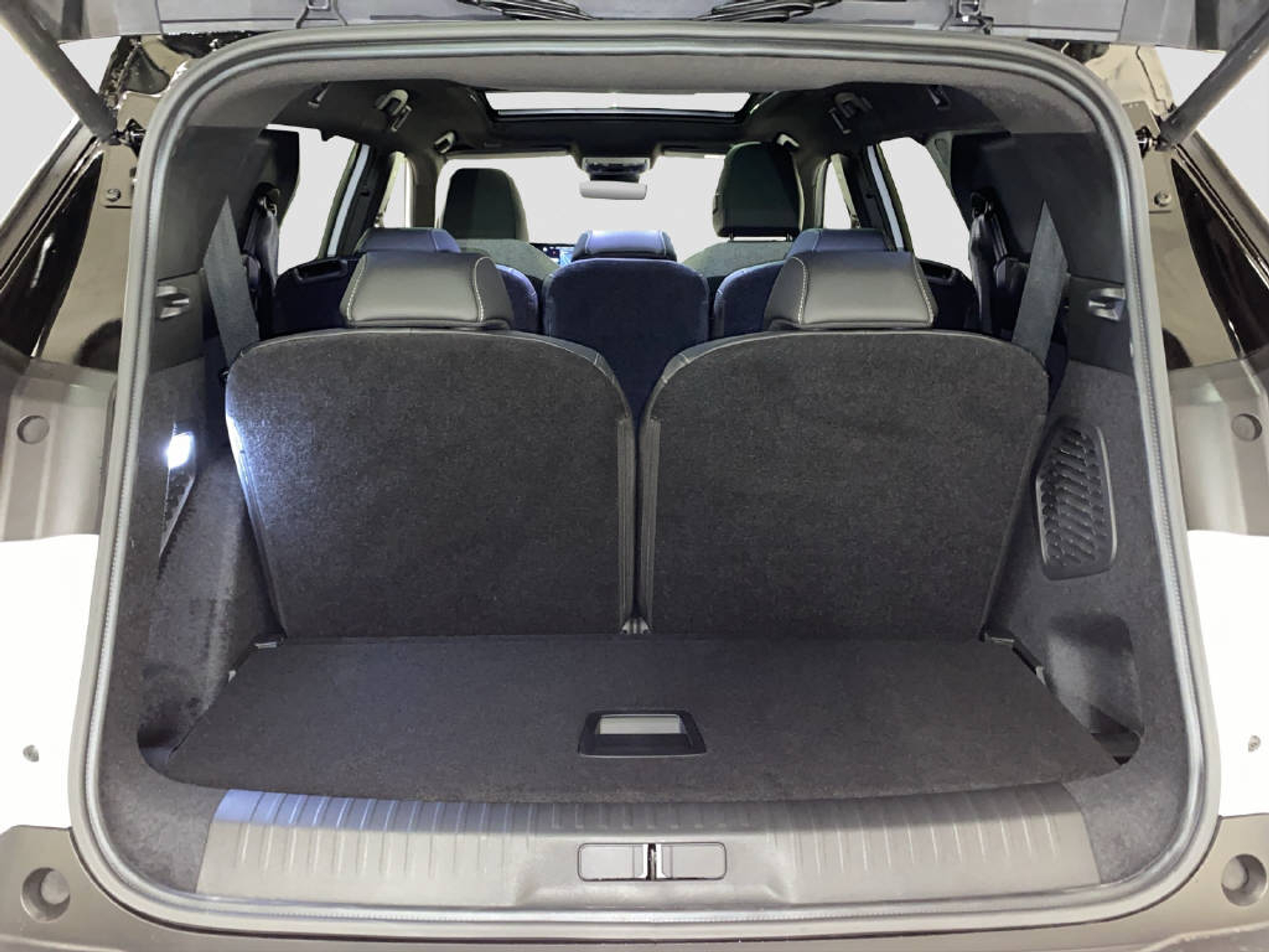 listing desktop thumbnail image 13