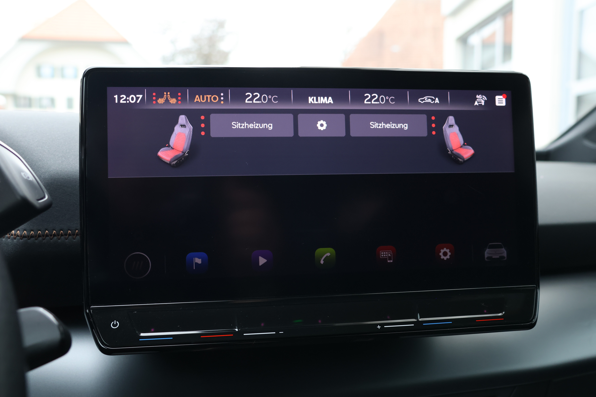 listing desktop thumbnail image 22