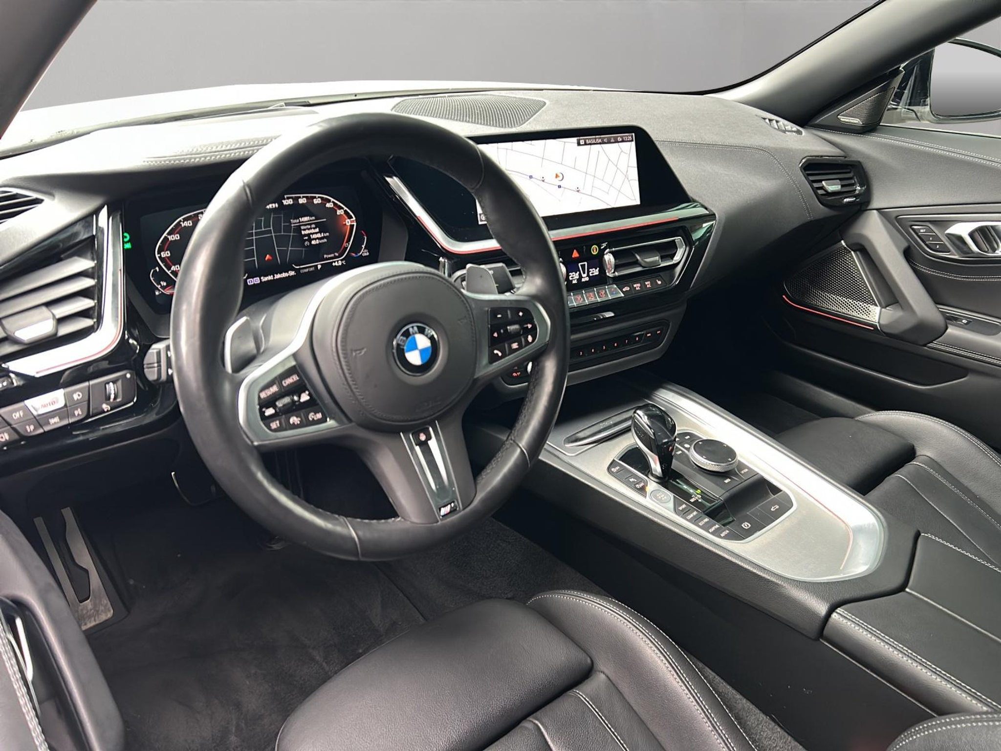 listing desktop thumbnail image 5