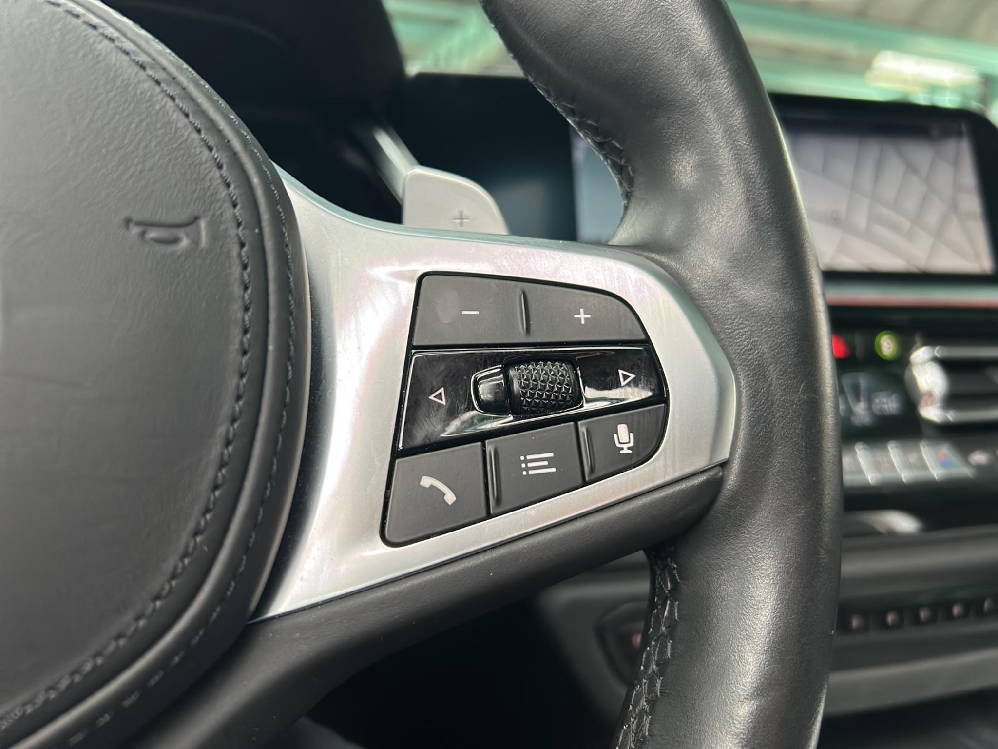 listing desktop thumbnail image 20