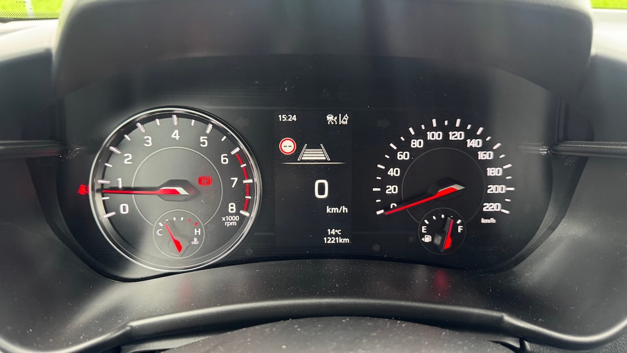 listing desktop thumbnail image 13