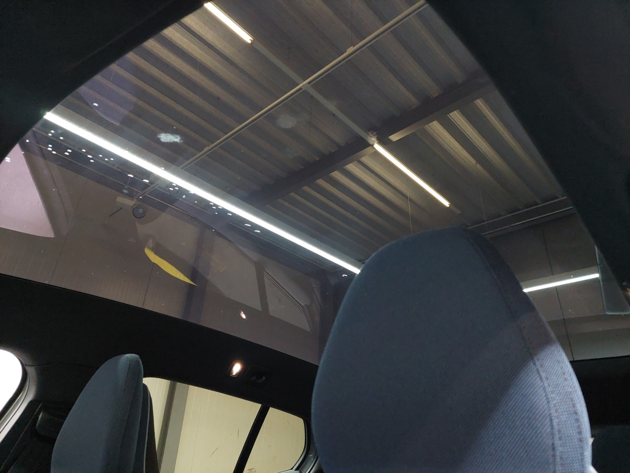 listing desktop thumbnail image 11