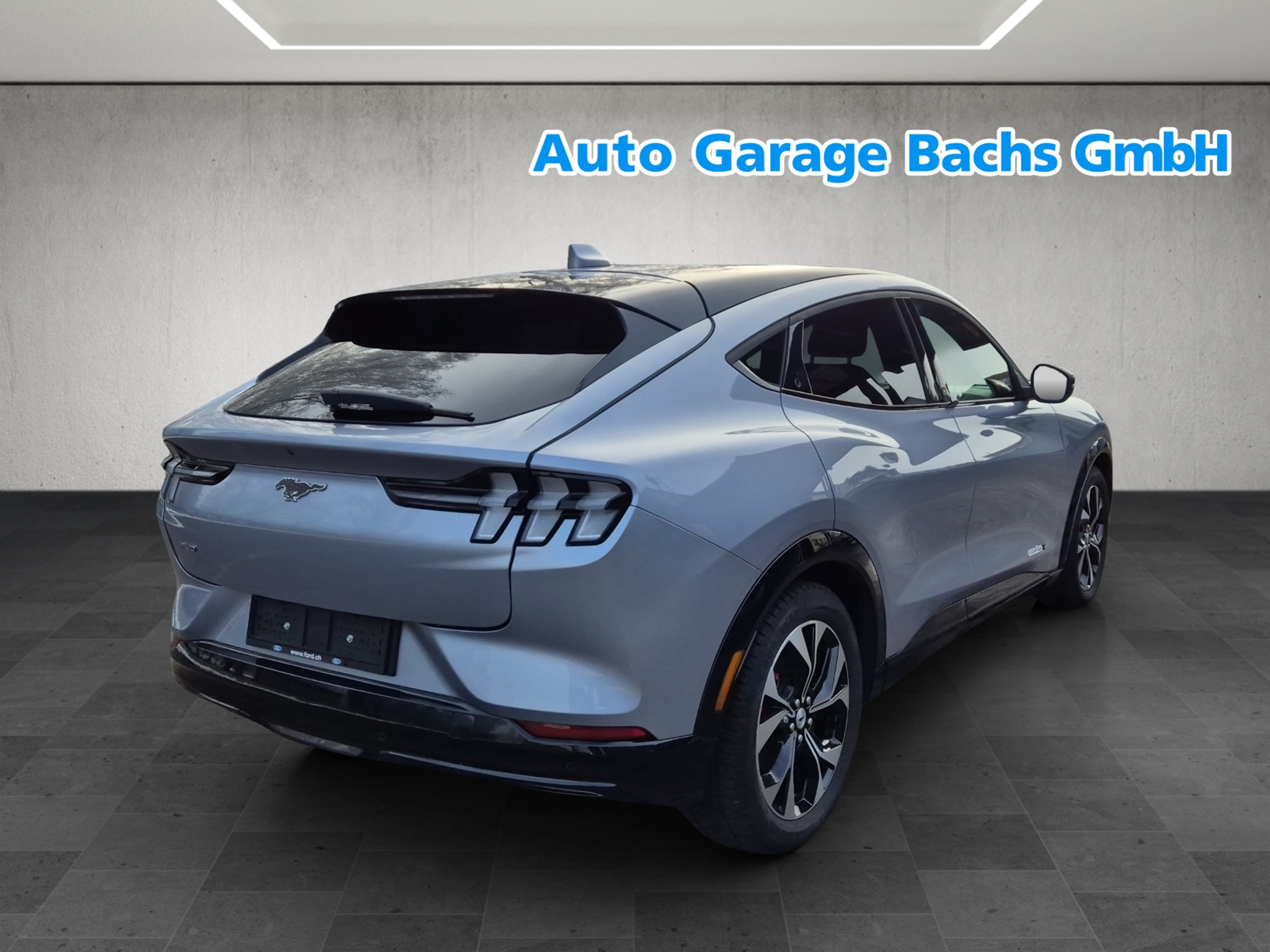 listing desktop thumbnail image 6