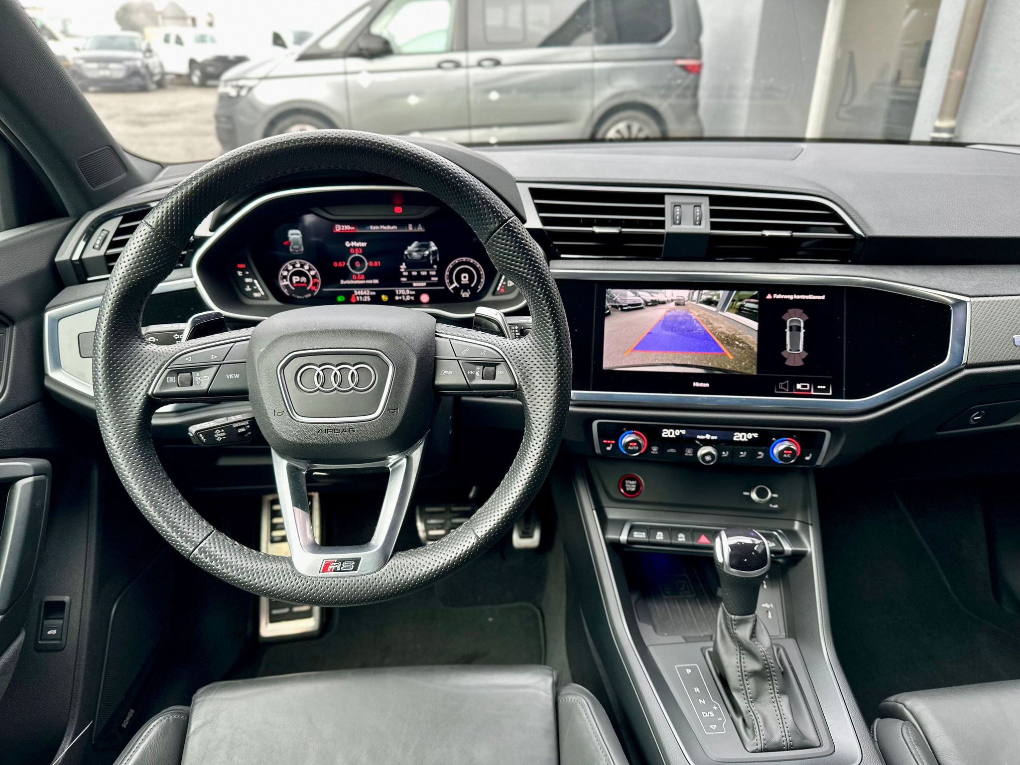 listing desktop thumbnail image 6