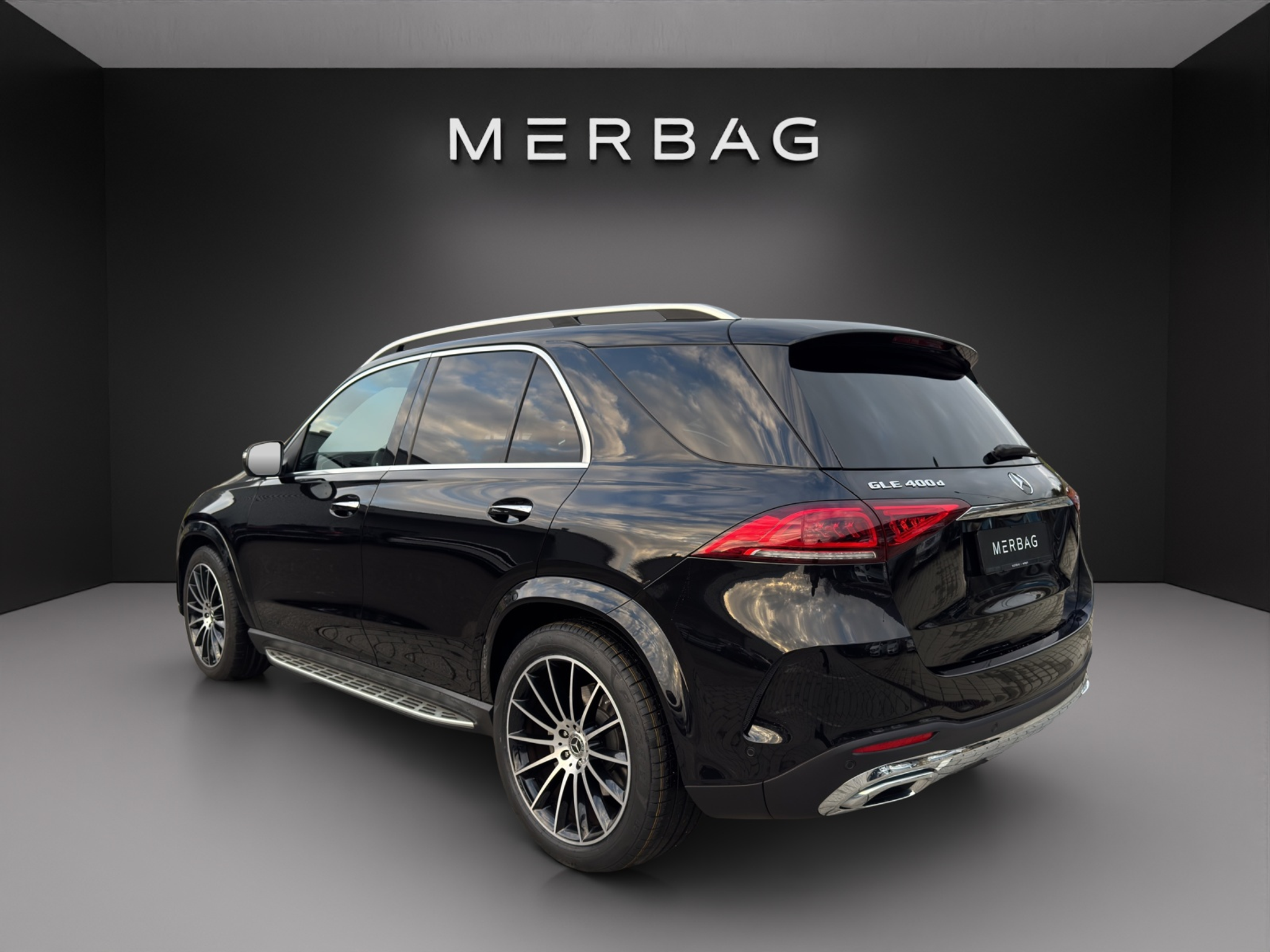 listing desktop thumbnail image 2