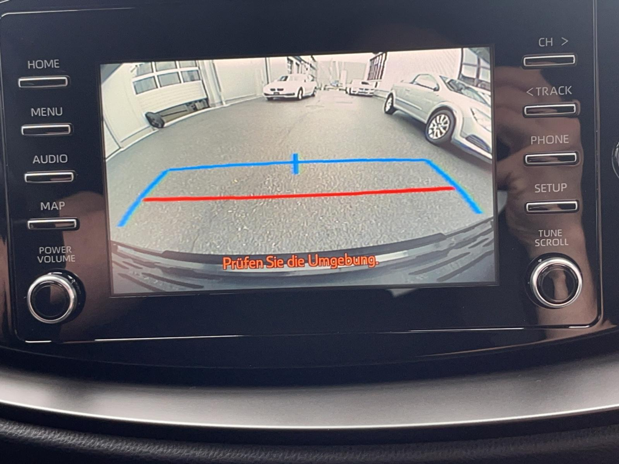 listing desktop thumbnail image 14