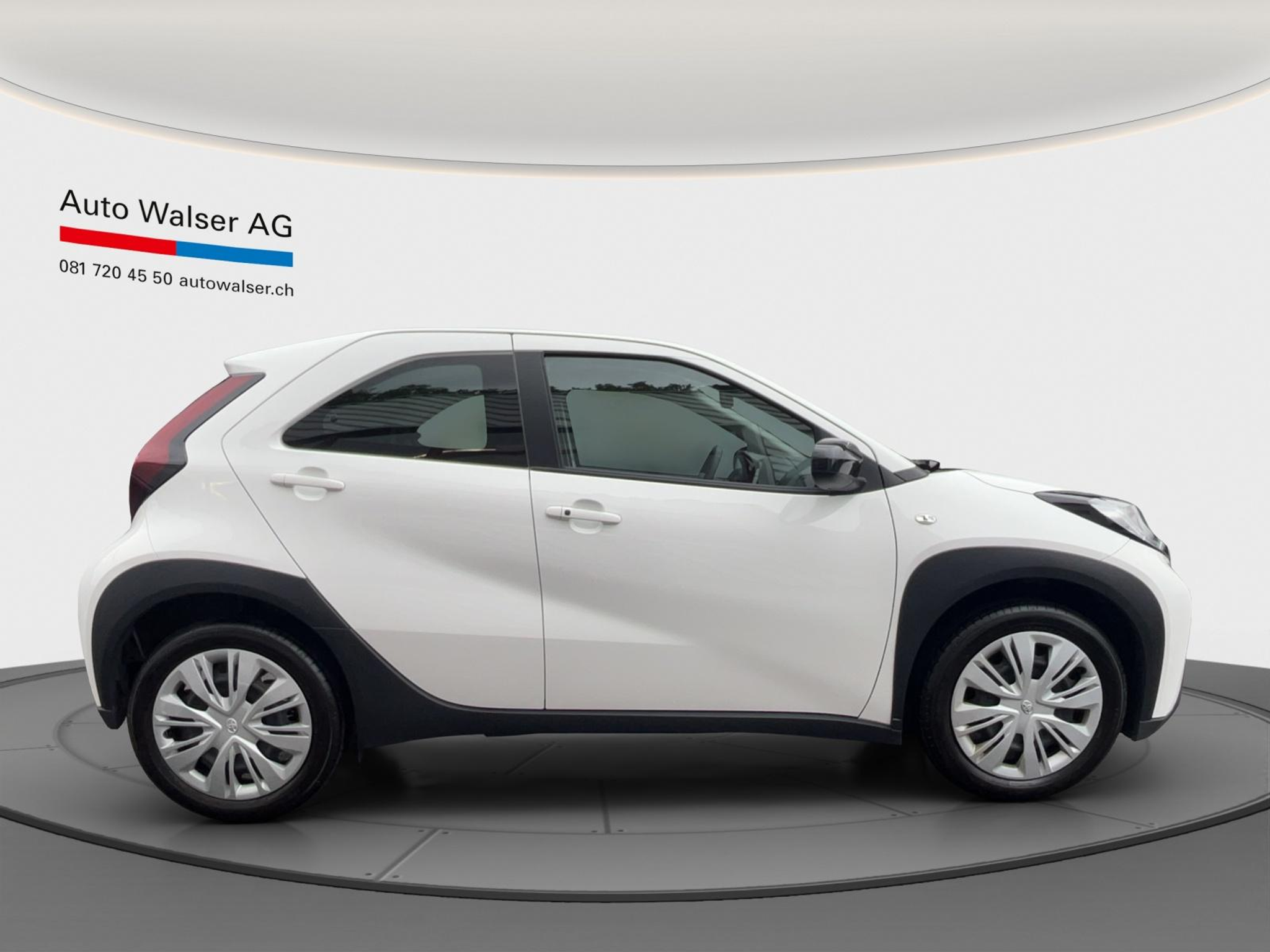 listing desktop thumbnail image 5