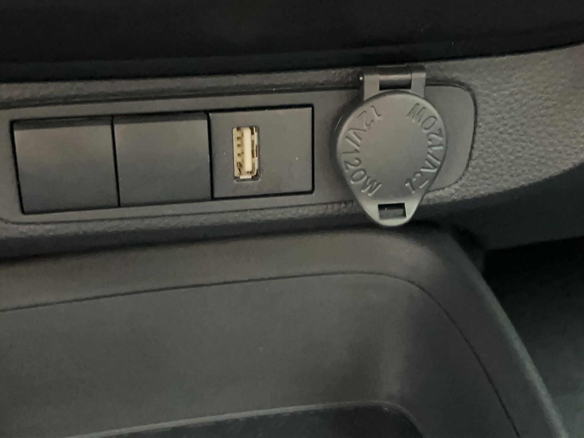 listing desktop thumbnail image 20