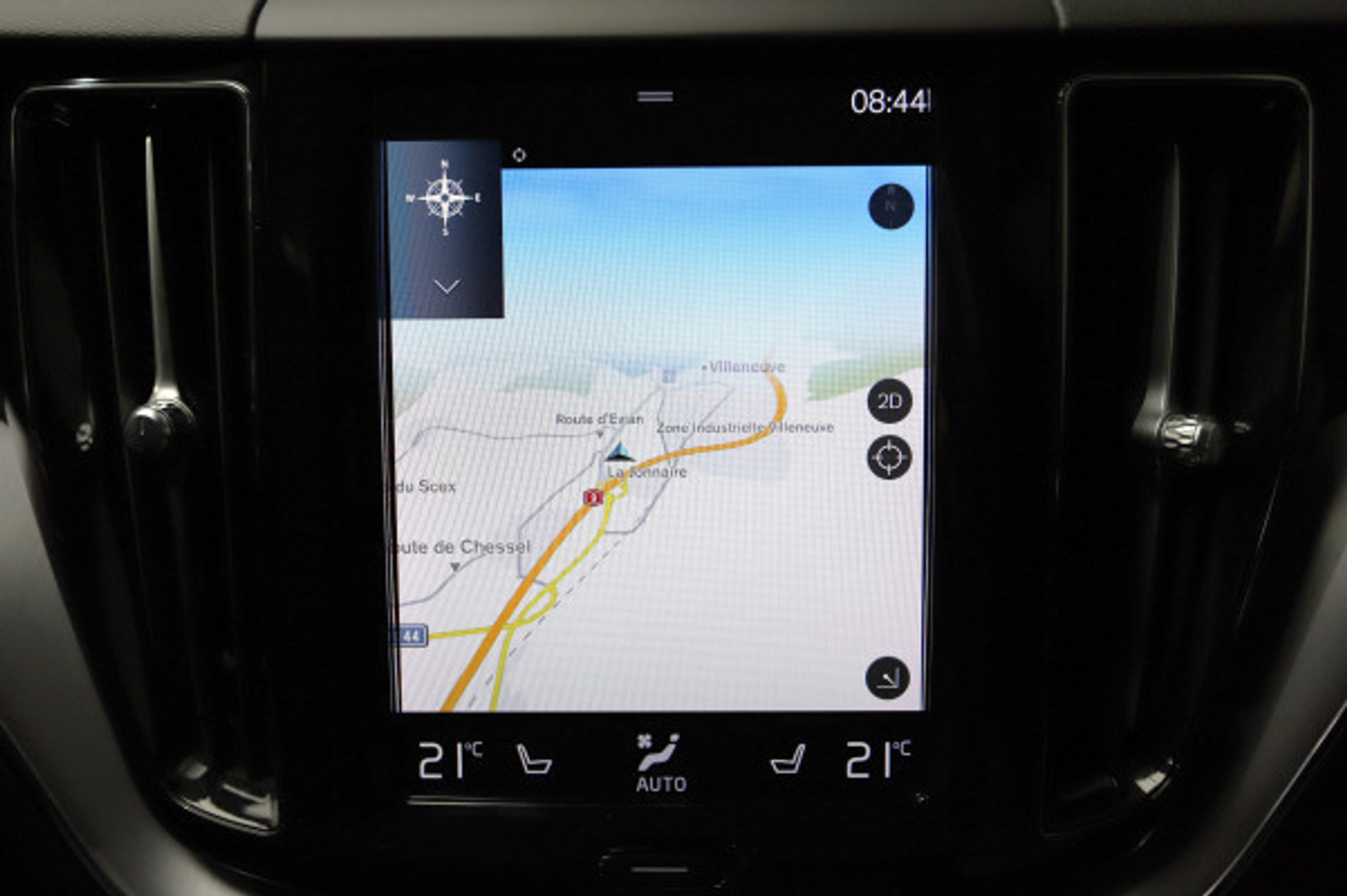 listing desktop thumbnail image 14