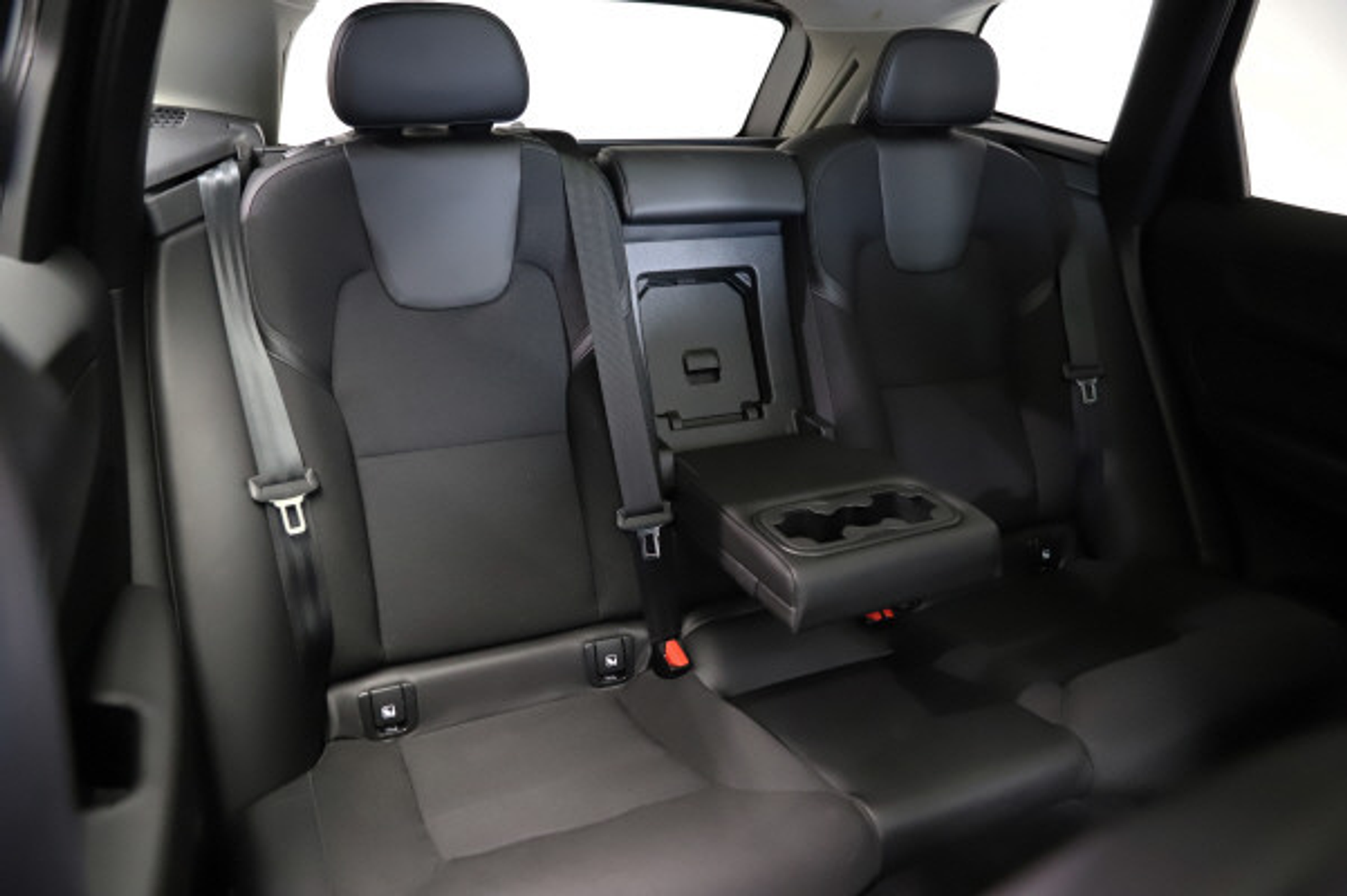 listing desktop thumbnail image 10