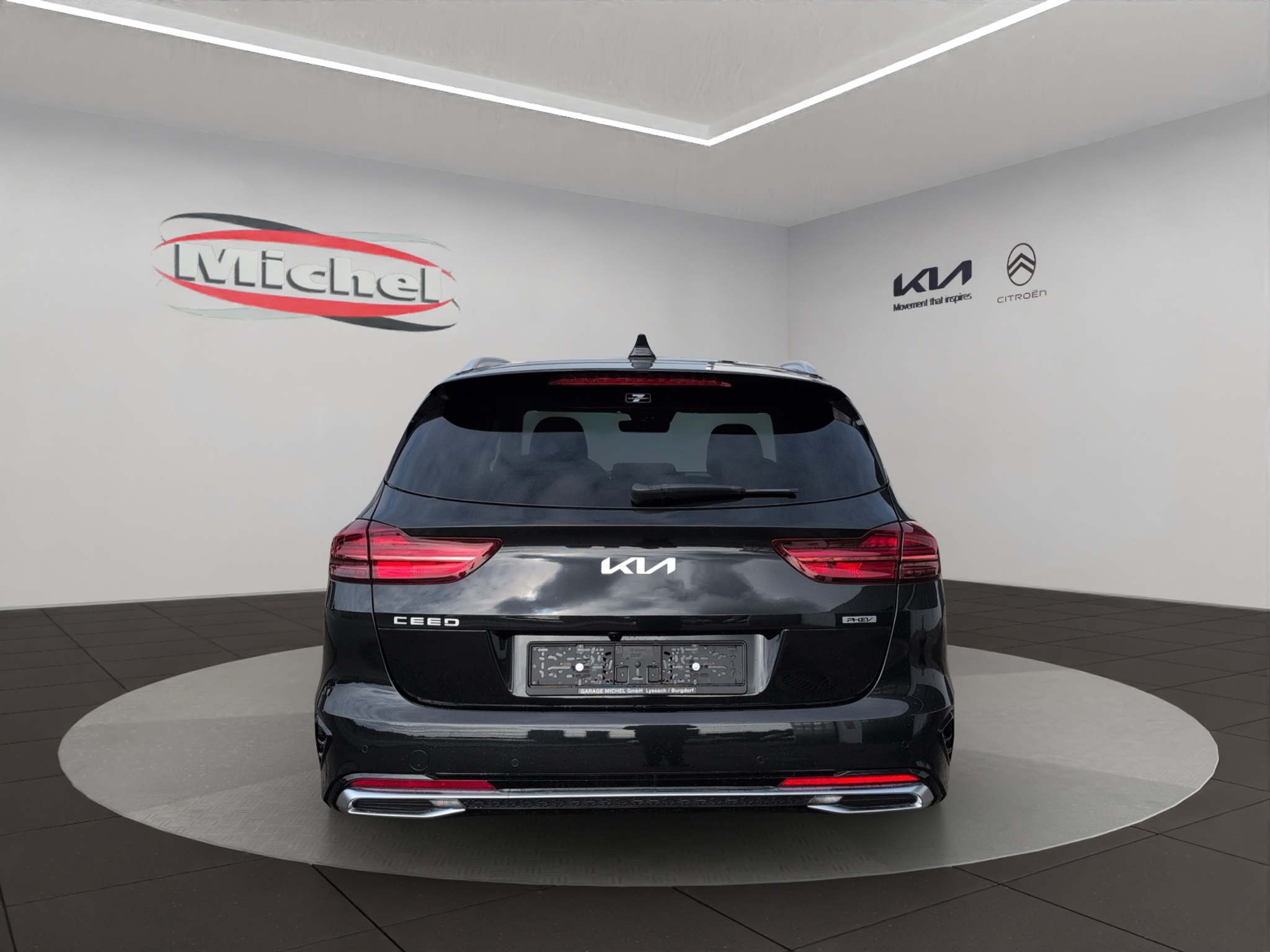 listing desktop thumbnail image 5