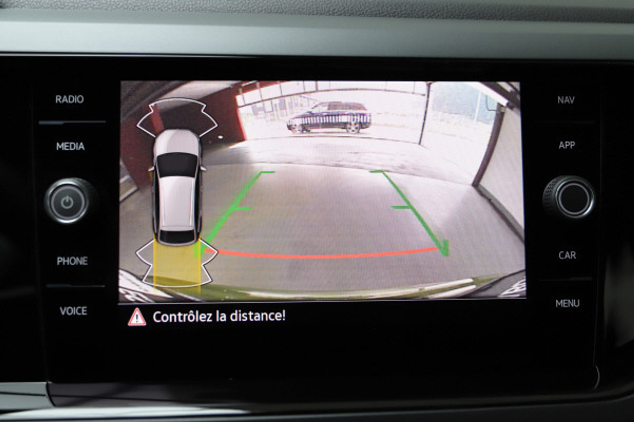 listing desktop thumbnail image 14