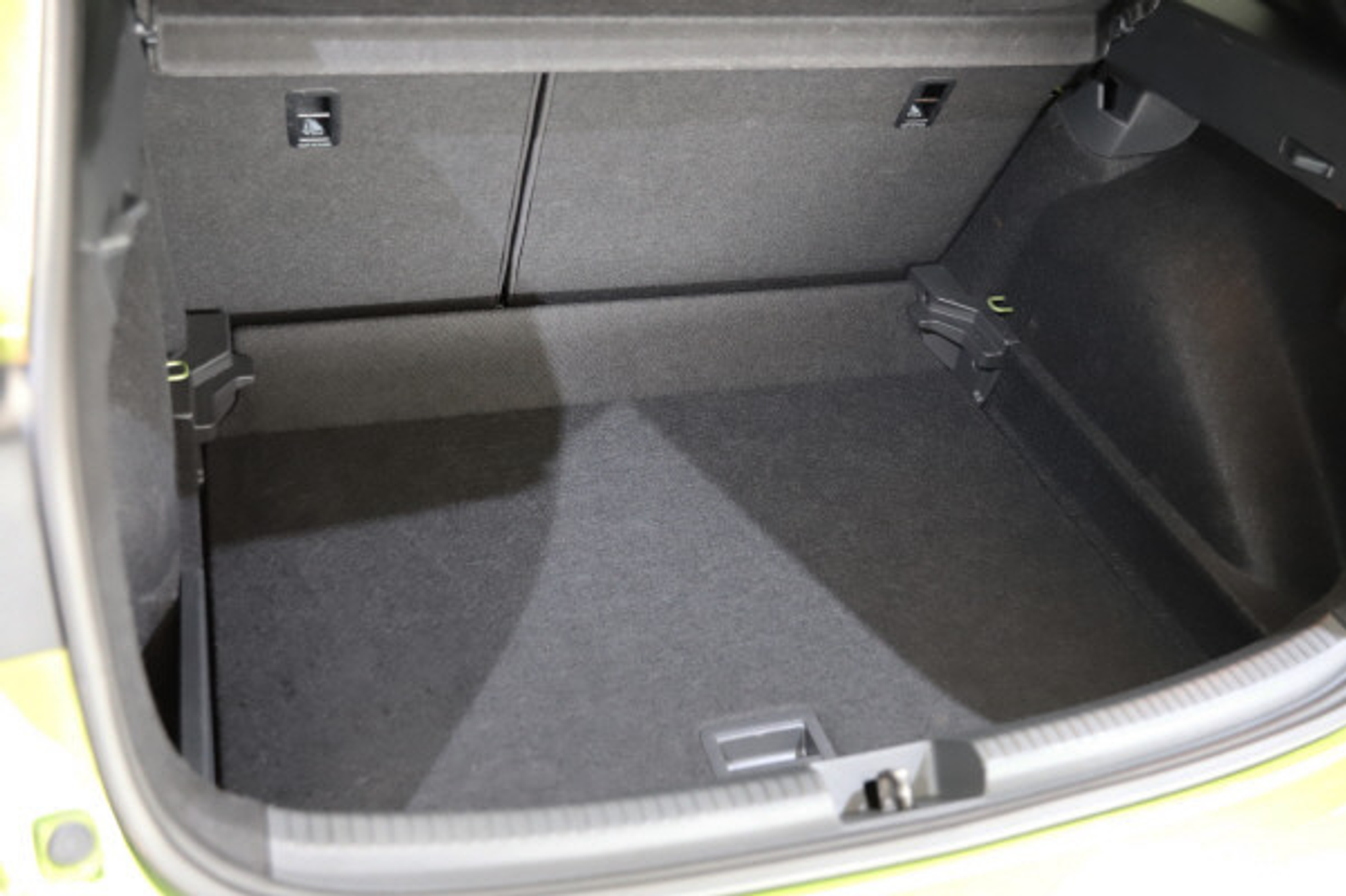 listing desktop thumbnail image 11