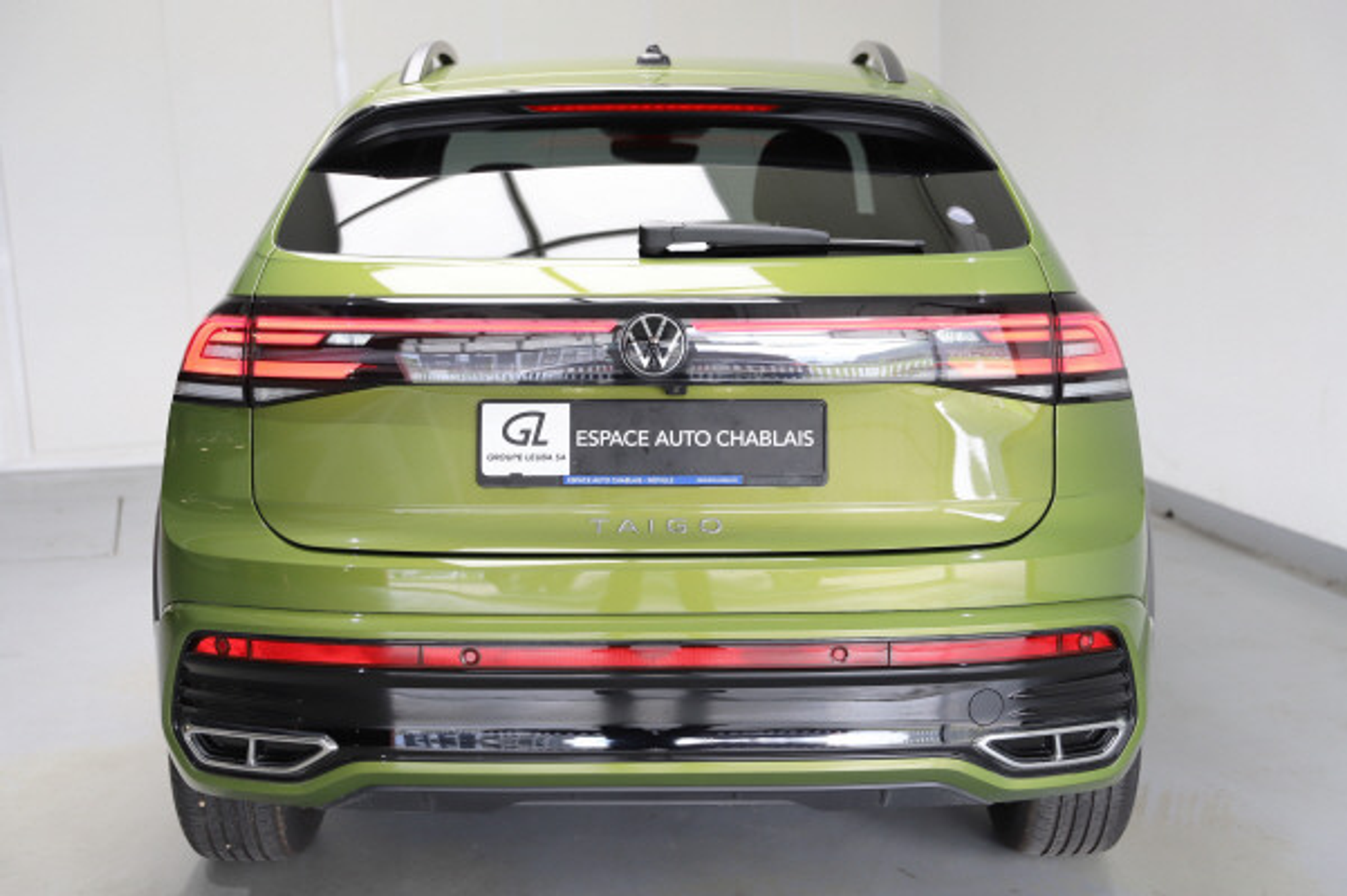 listing desktop thumbnail image 5