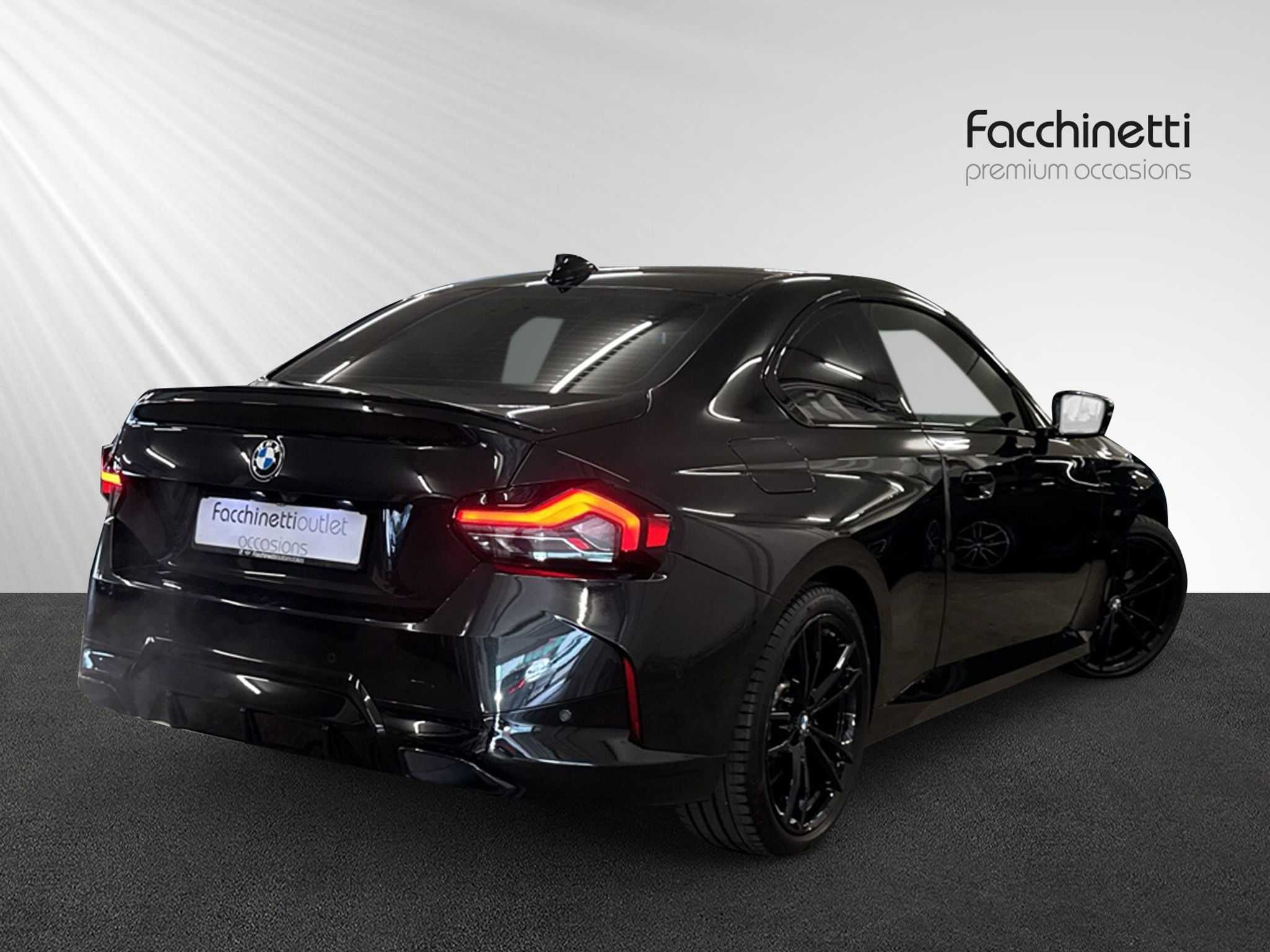 listing desktop thumbnail image 2