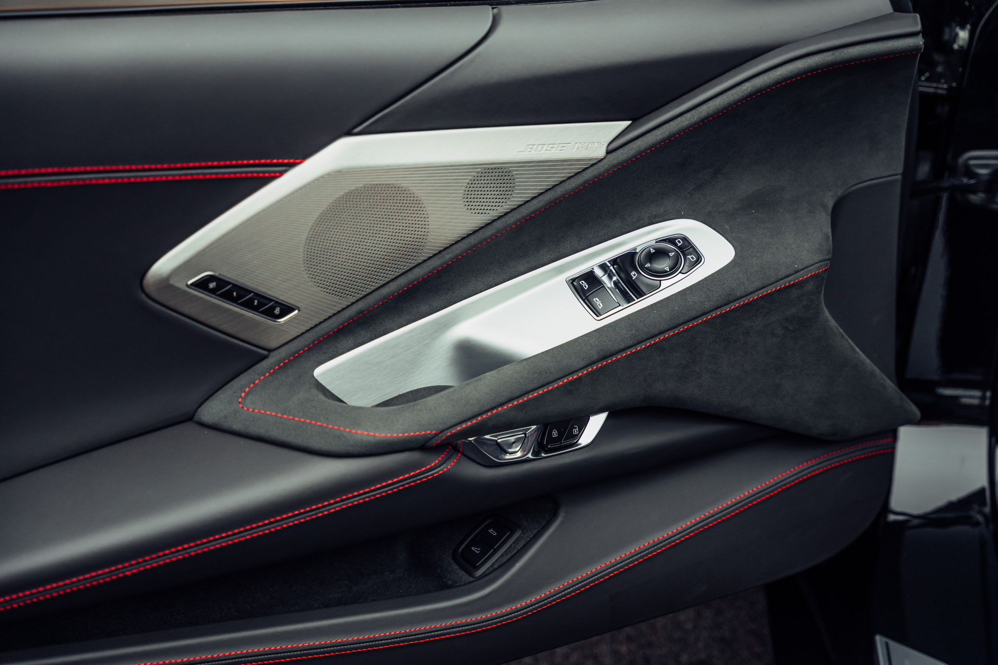 listing desktop thumbnail image 9