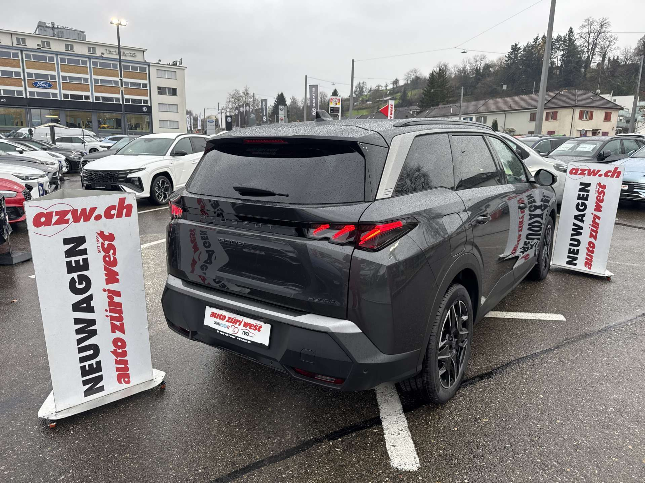 listing desktop thumbnail image 2