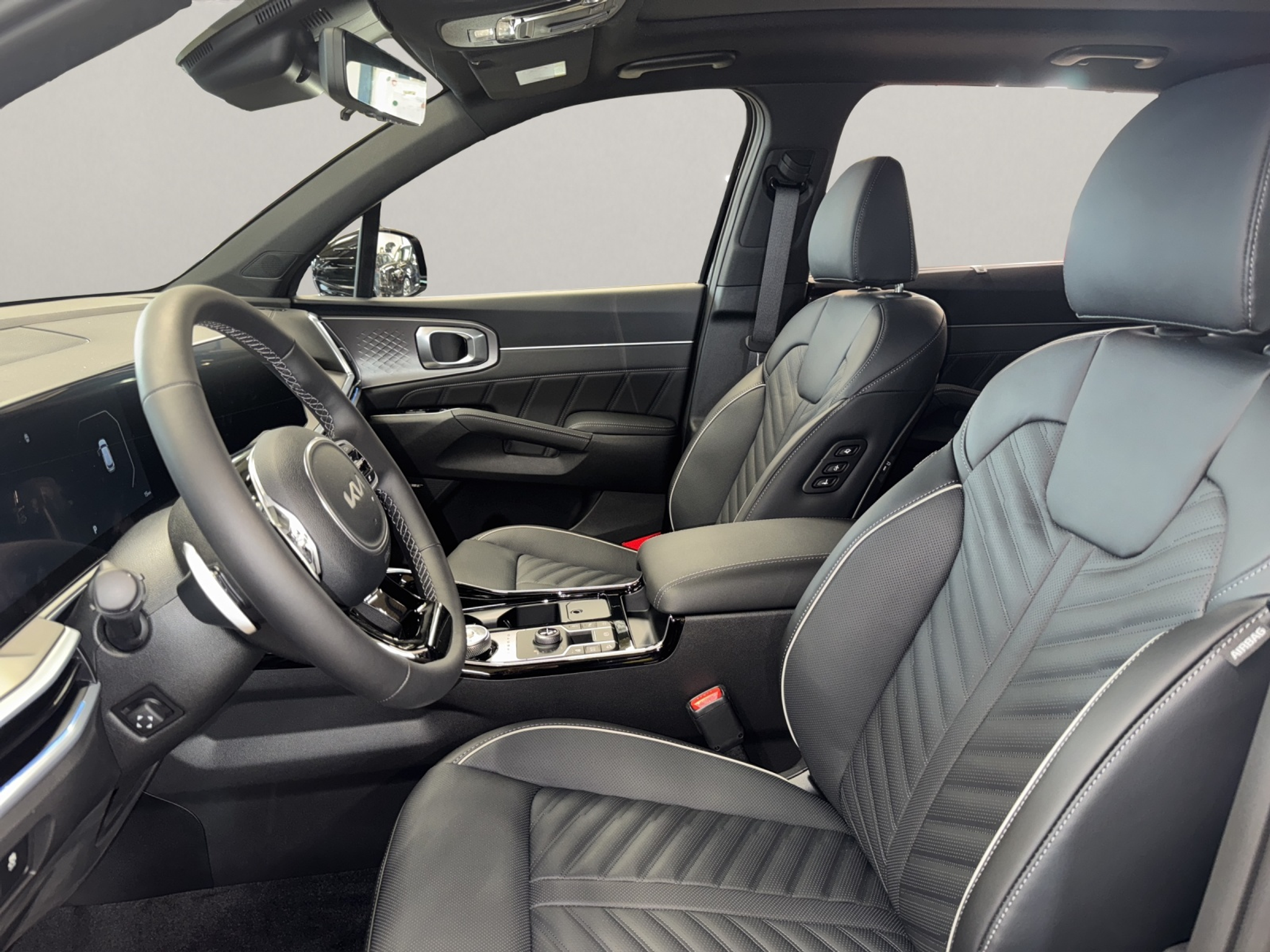 listing desktop thumbnail image 8