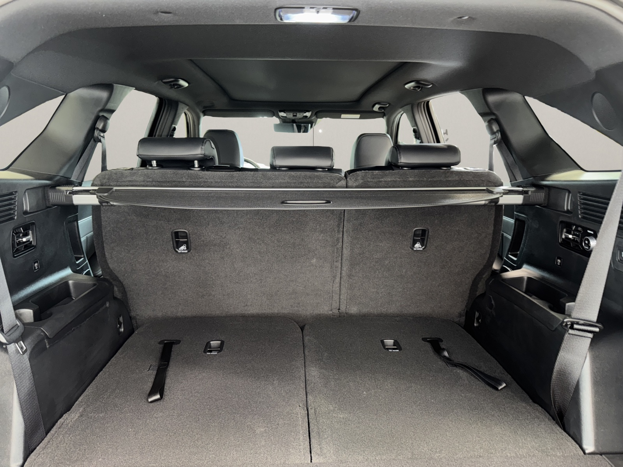 listing desktop thumbnail image 15