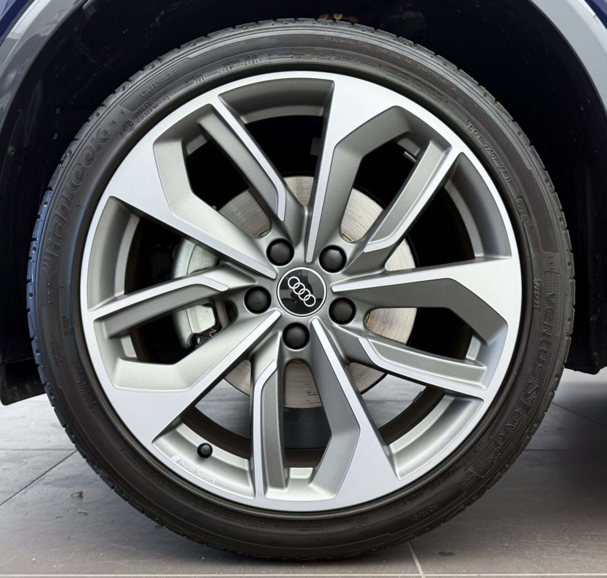 listing desktop thumbnail image 2