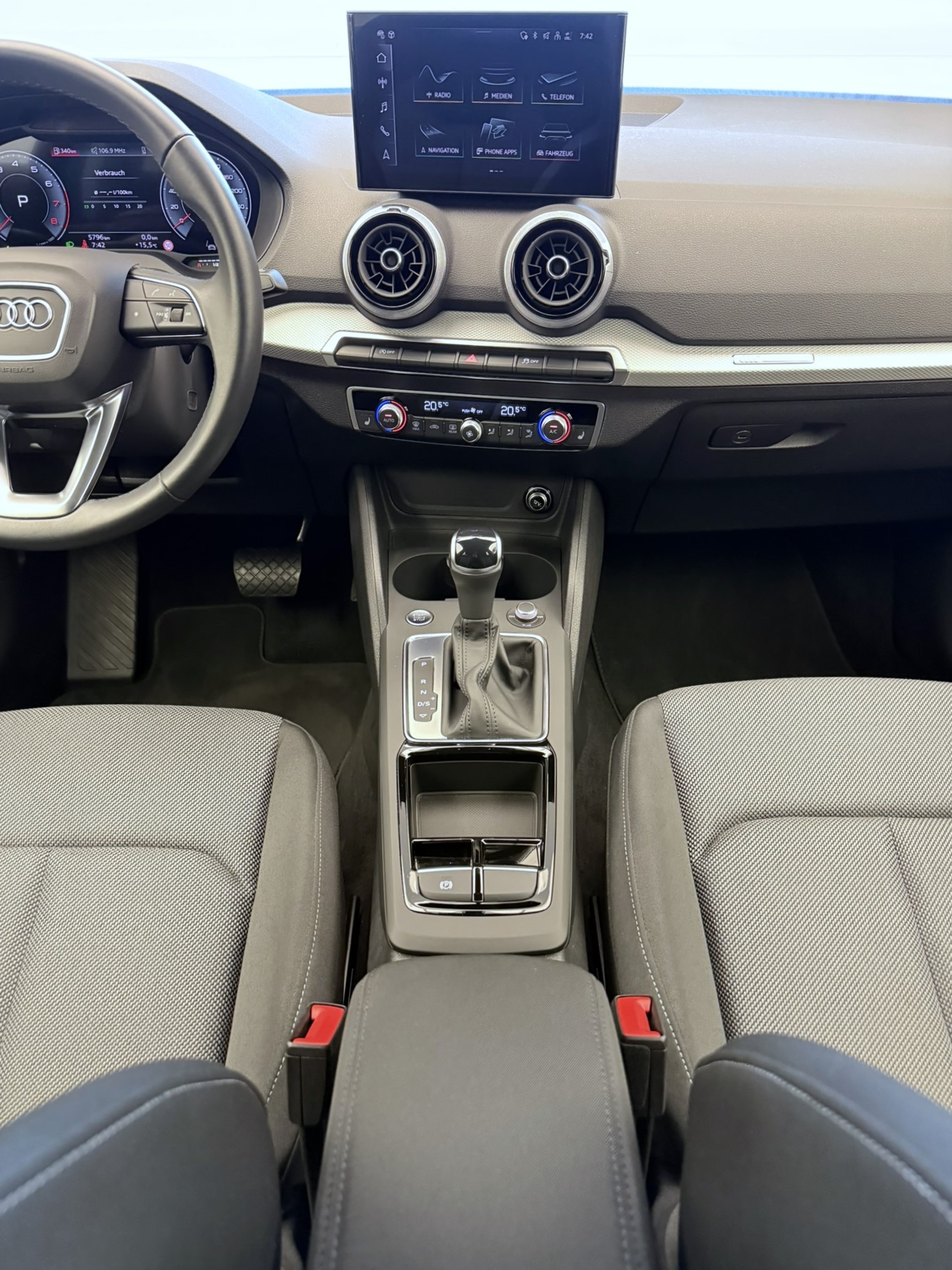 listing desktop thumbnail image 9