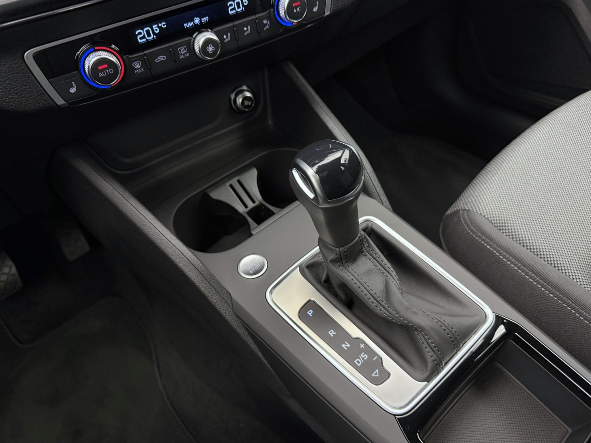 listing desktop thumbnail image 11