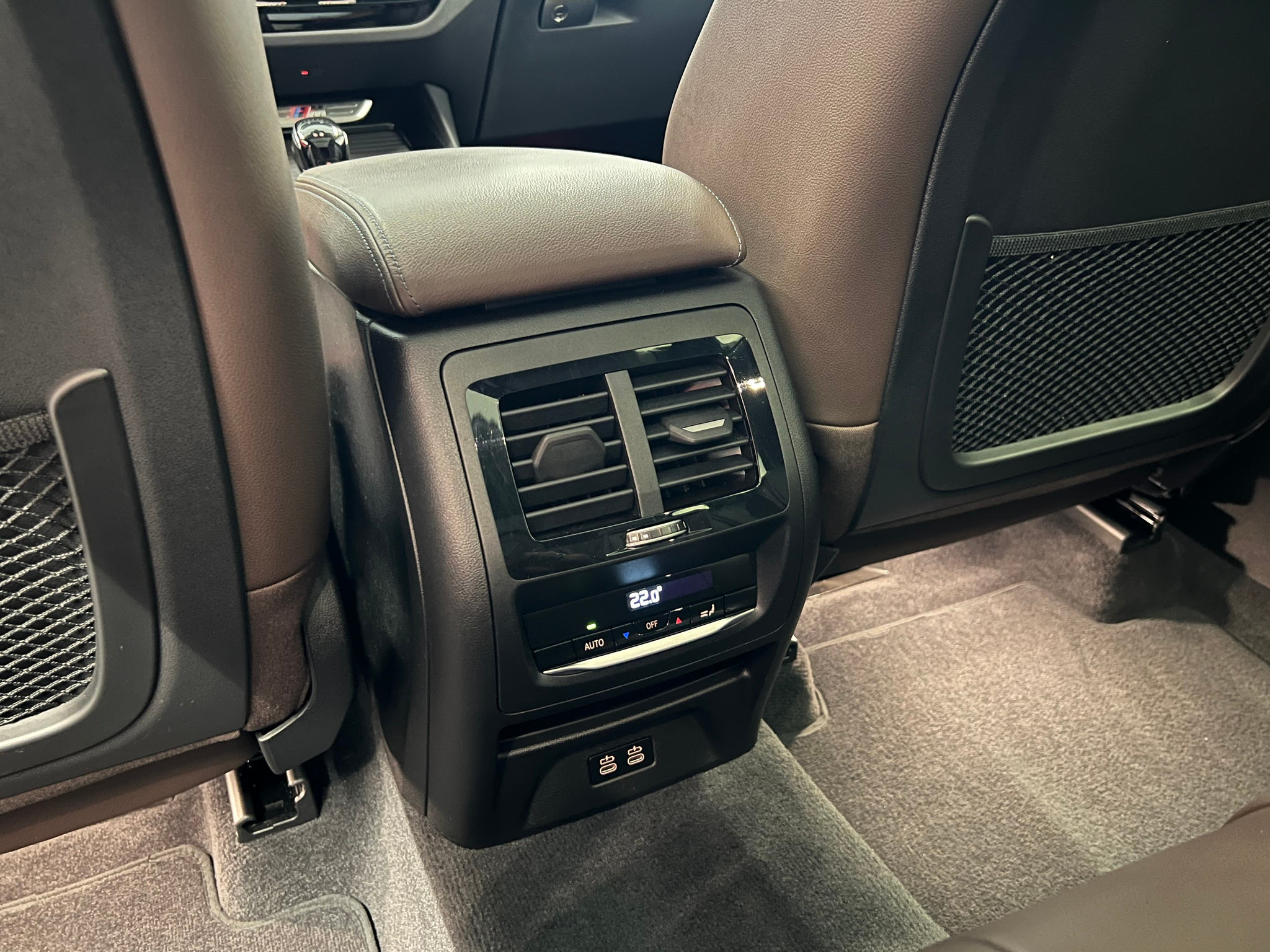 listing desktop thumbnail image 18