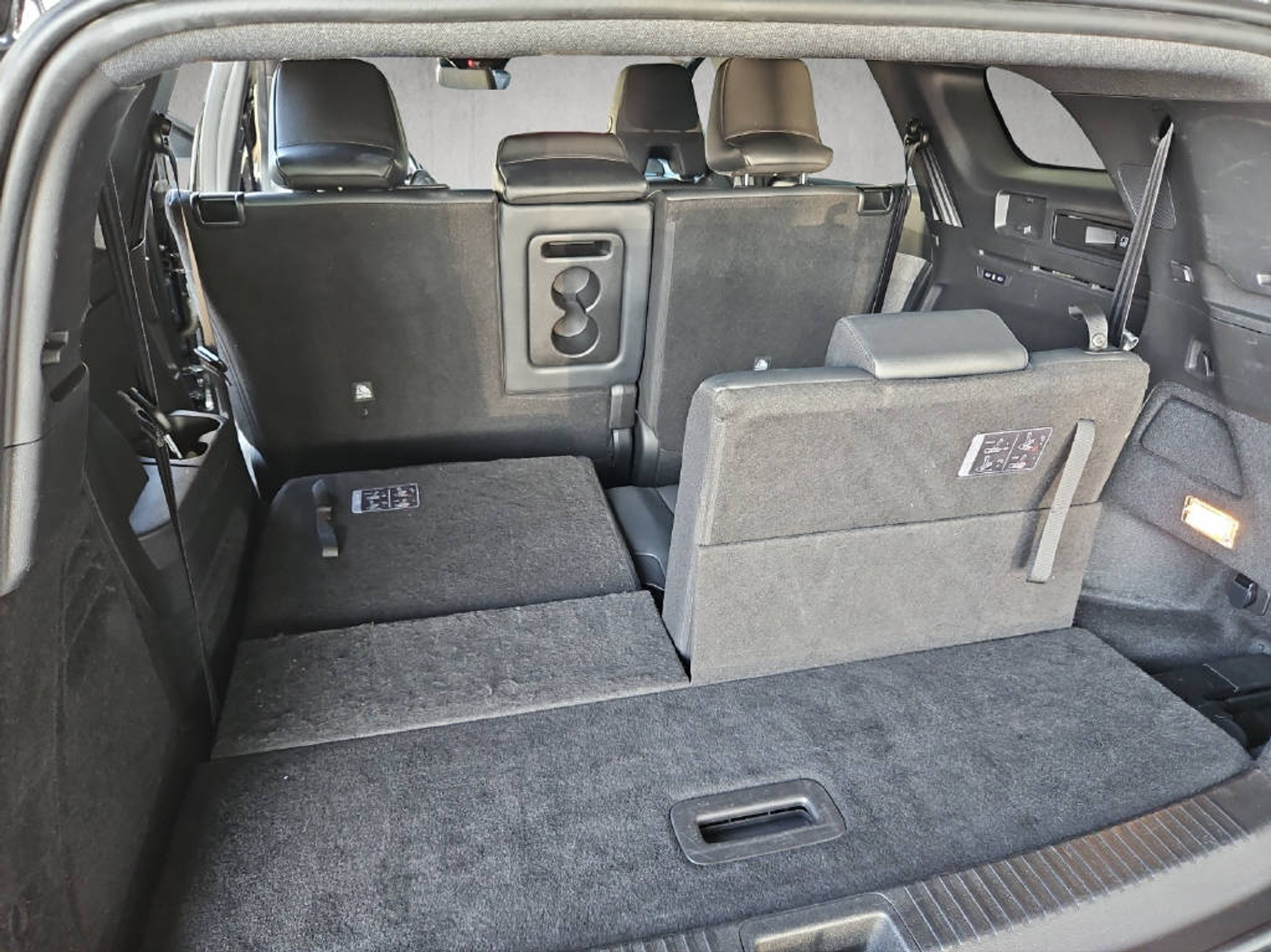 listing desktop thumbnail image 7