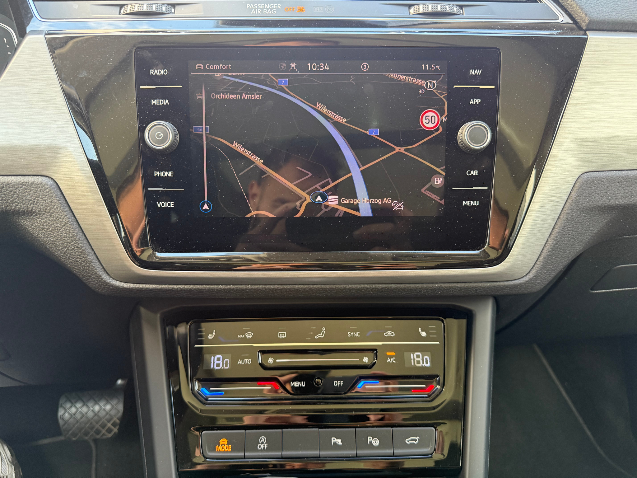 listing desktop thumbnail image 14