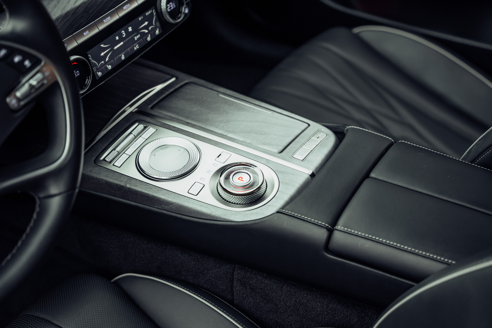 listing desktop thumbnail image 9