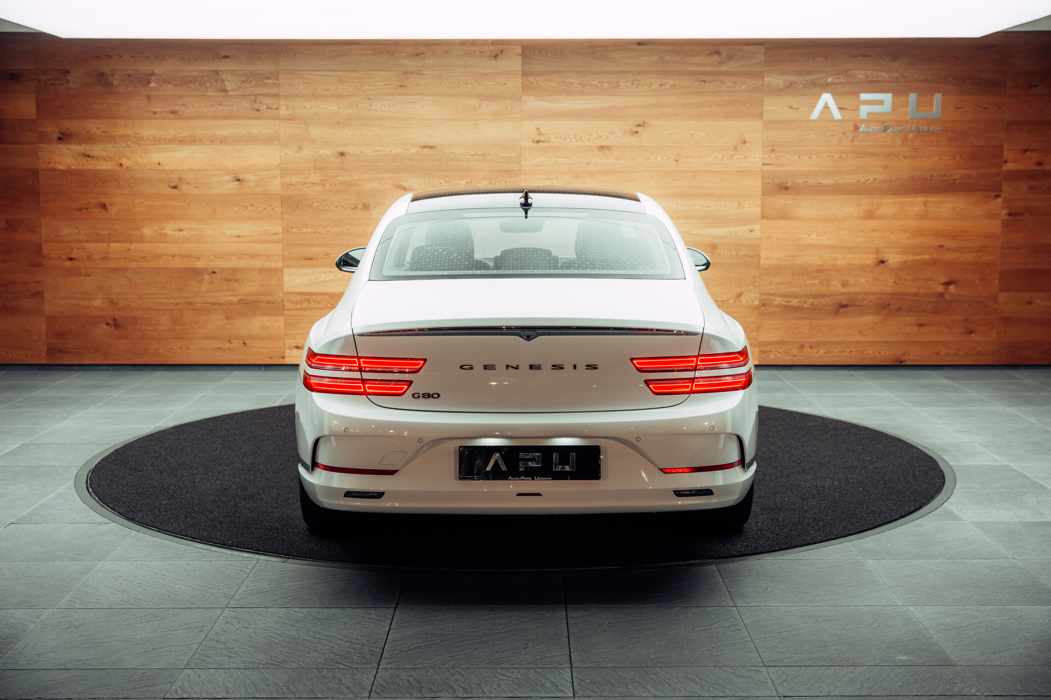 listing desktop thumbnail image 17