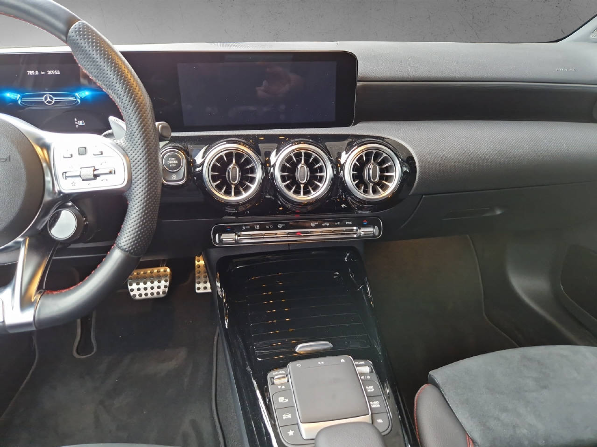 listing desktop thumbnail image 7