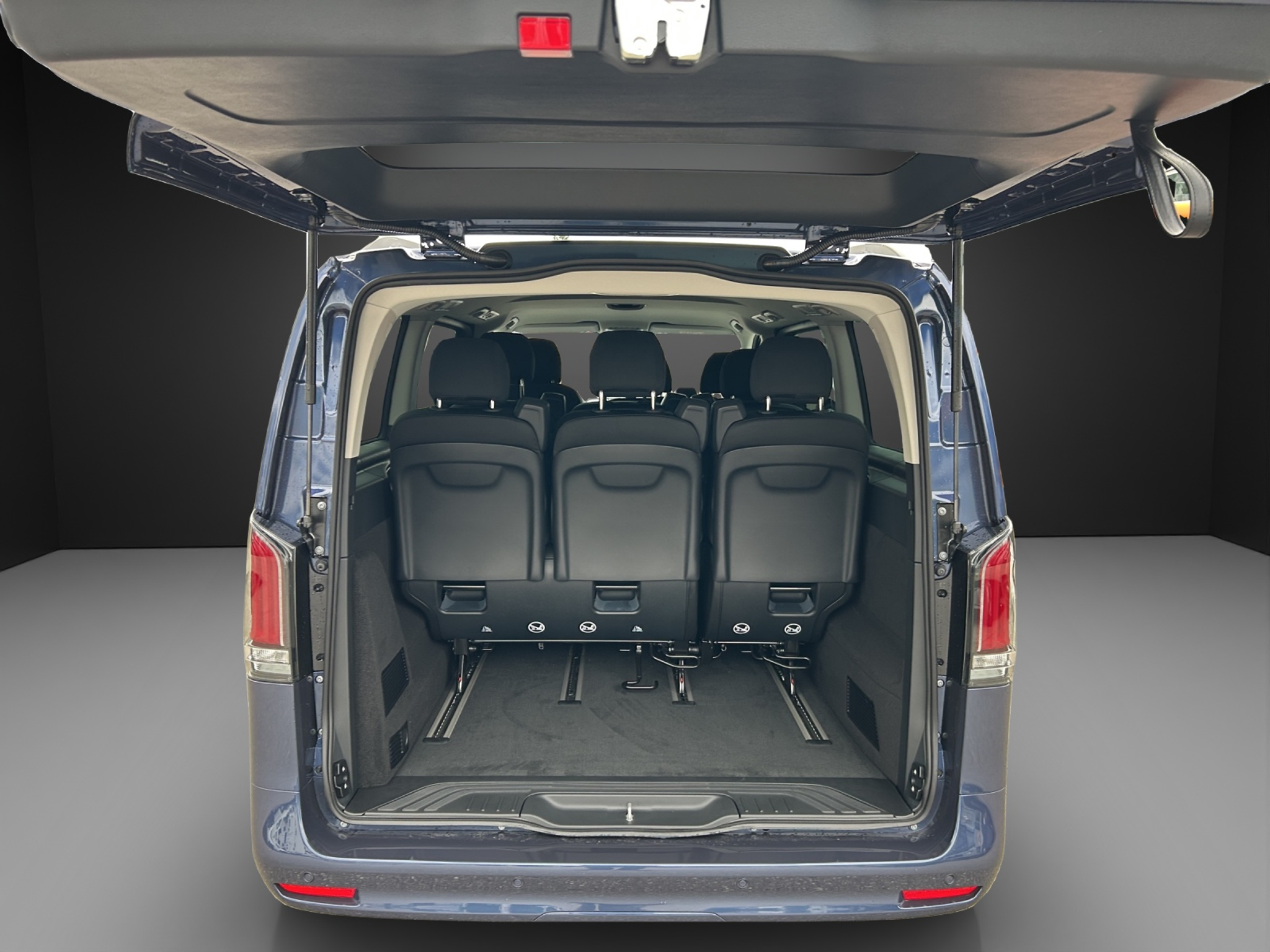 listing desktop thumbnail image 10