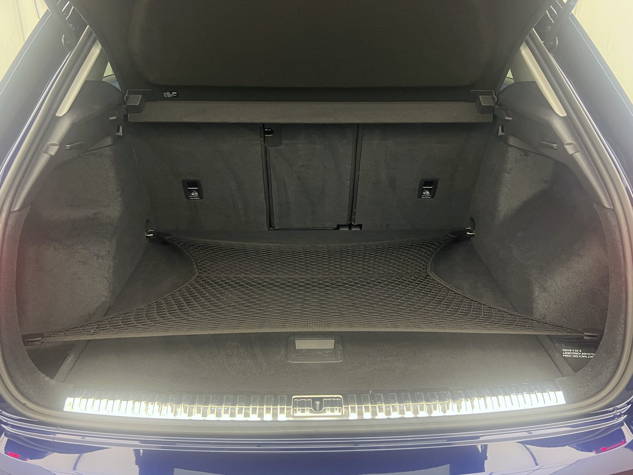 listing desktop thumbnail image 18