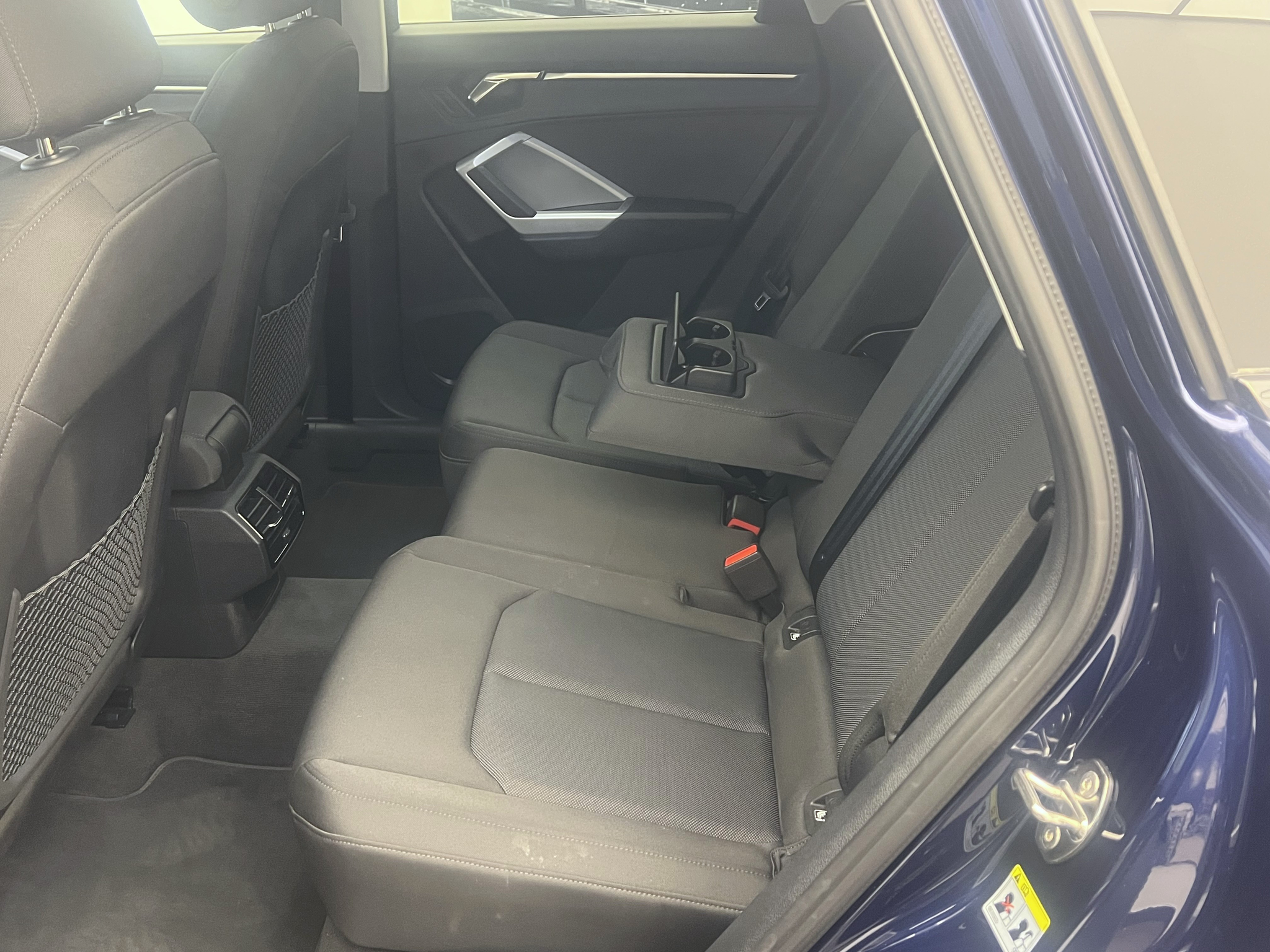 listing desktop thumbnail image 16