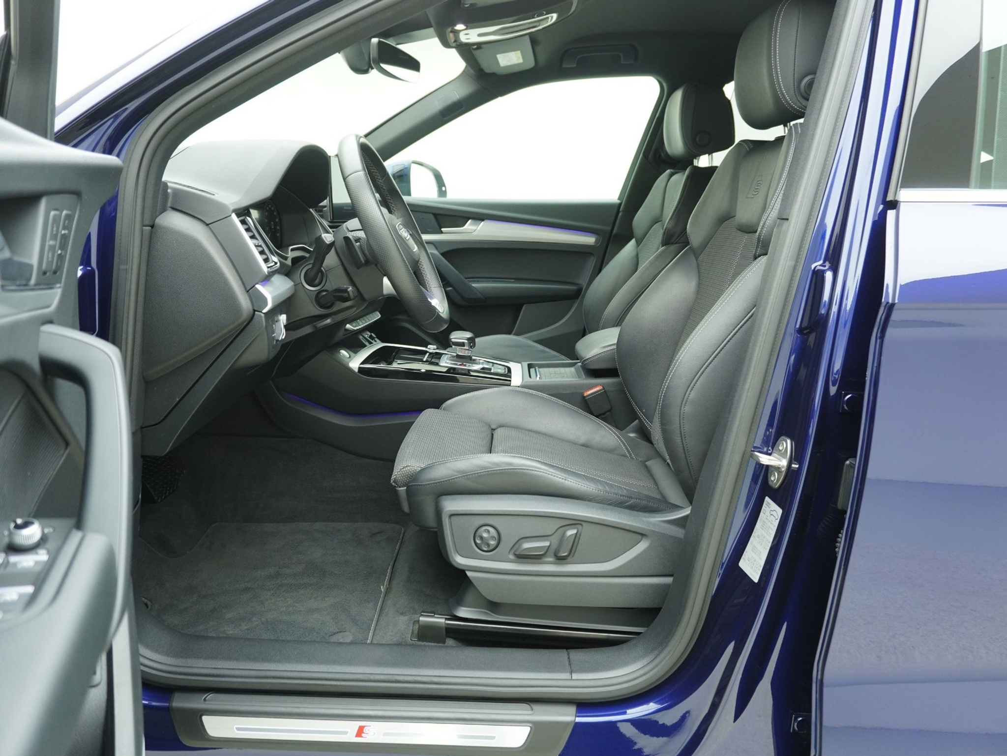 listing desktop thumbnail image 6