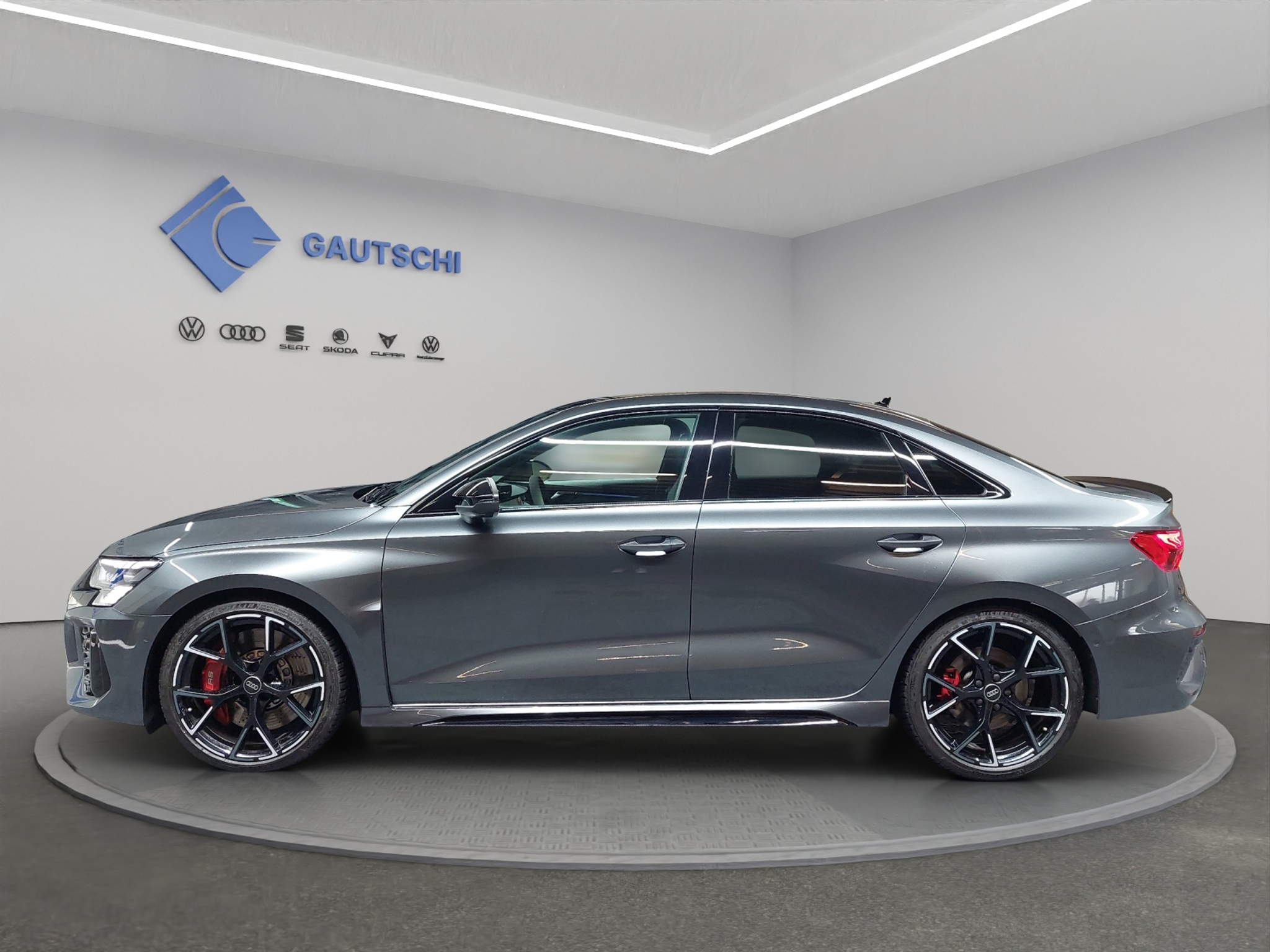 listing desktop thumbnail image 1