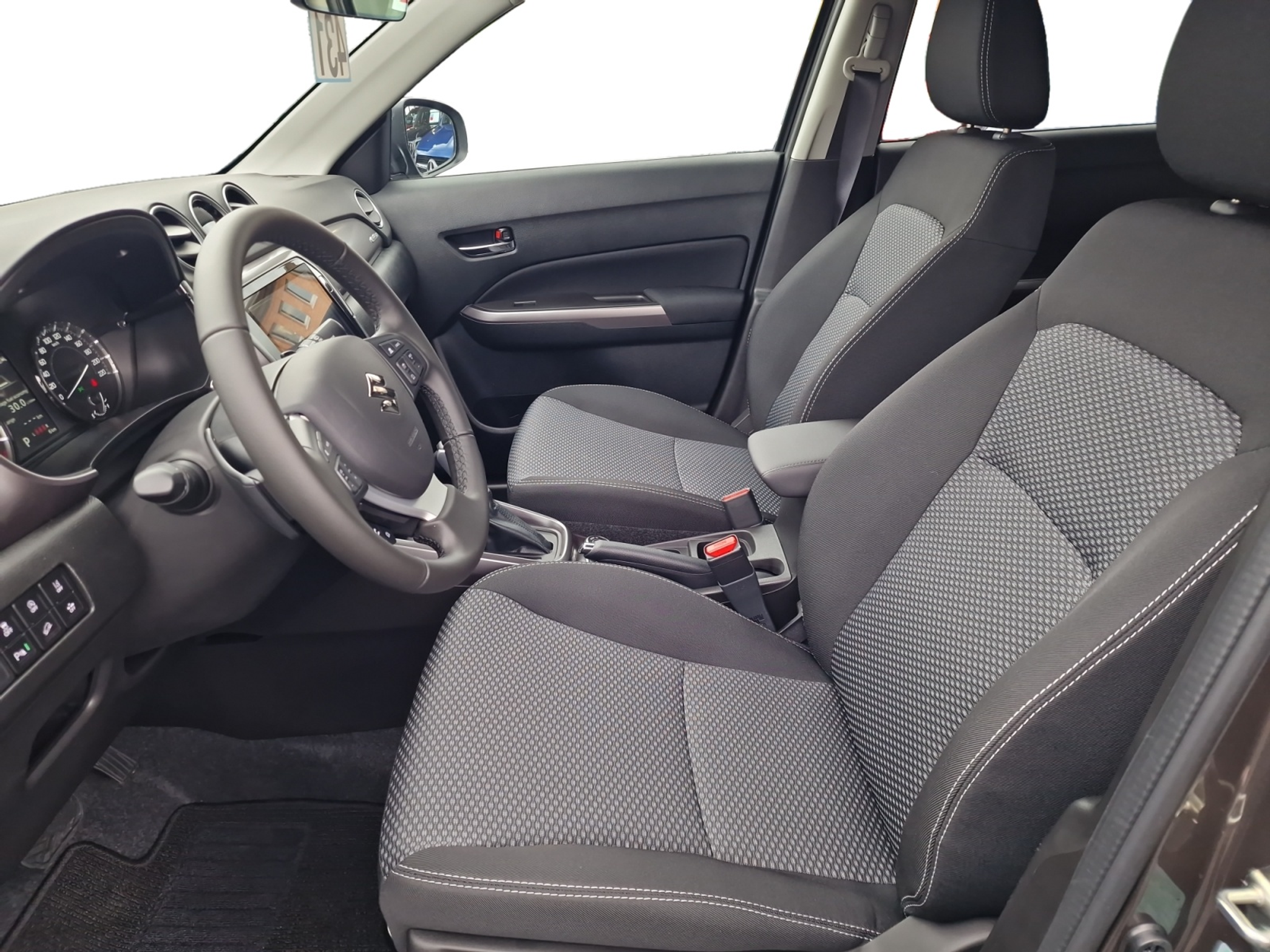 listing desktop thumbnail image 9