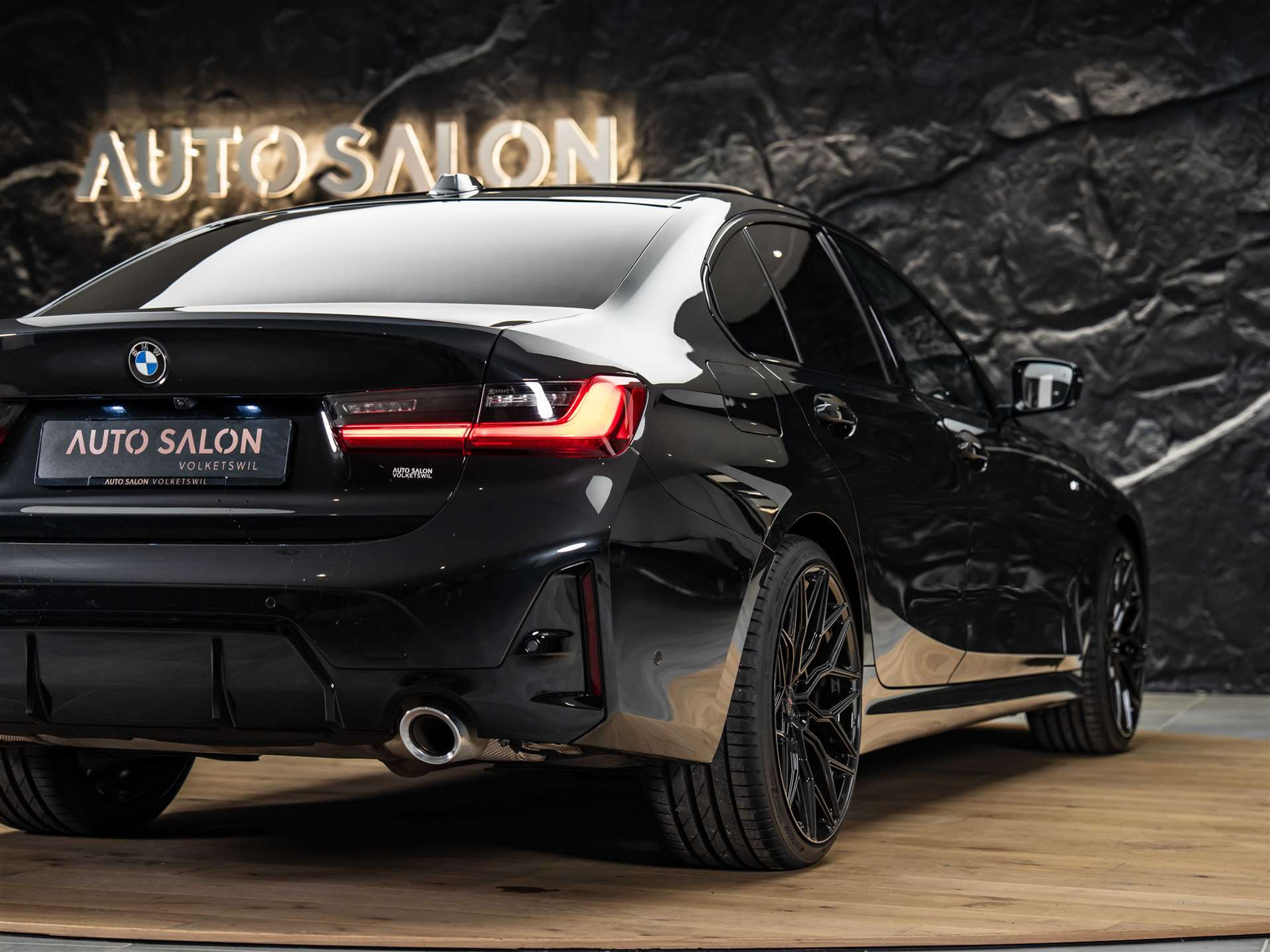 listing desktop thumbnail image 21