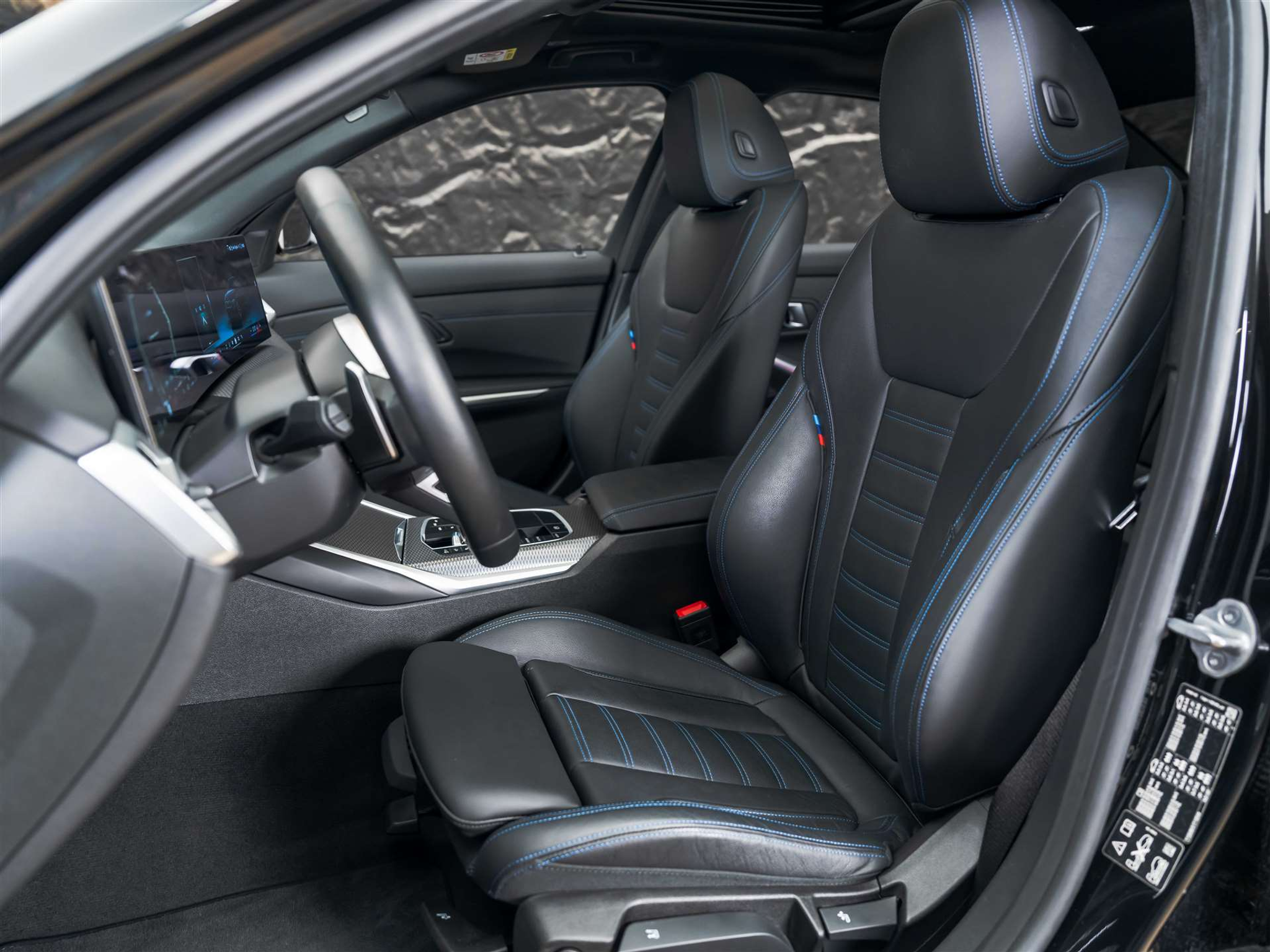 listing desktop thumbnail image 9