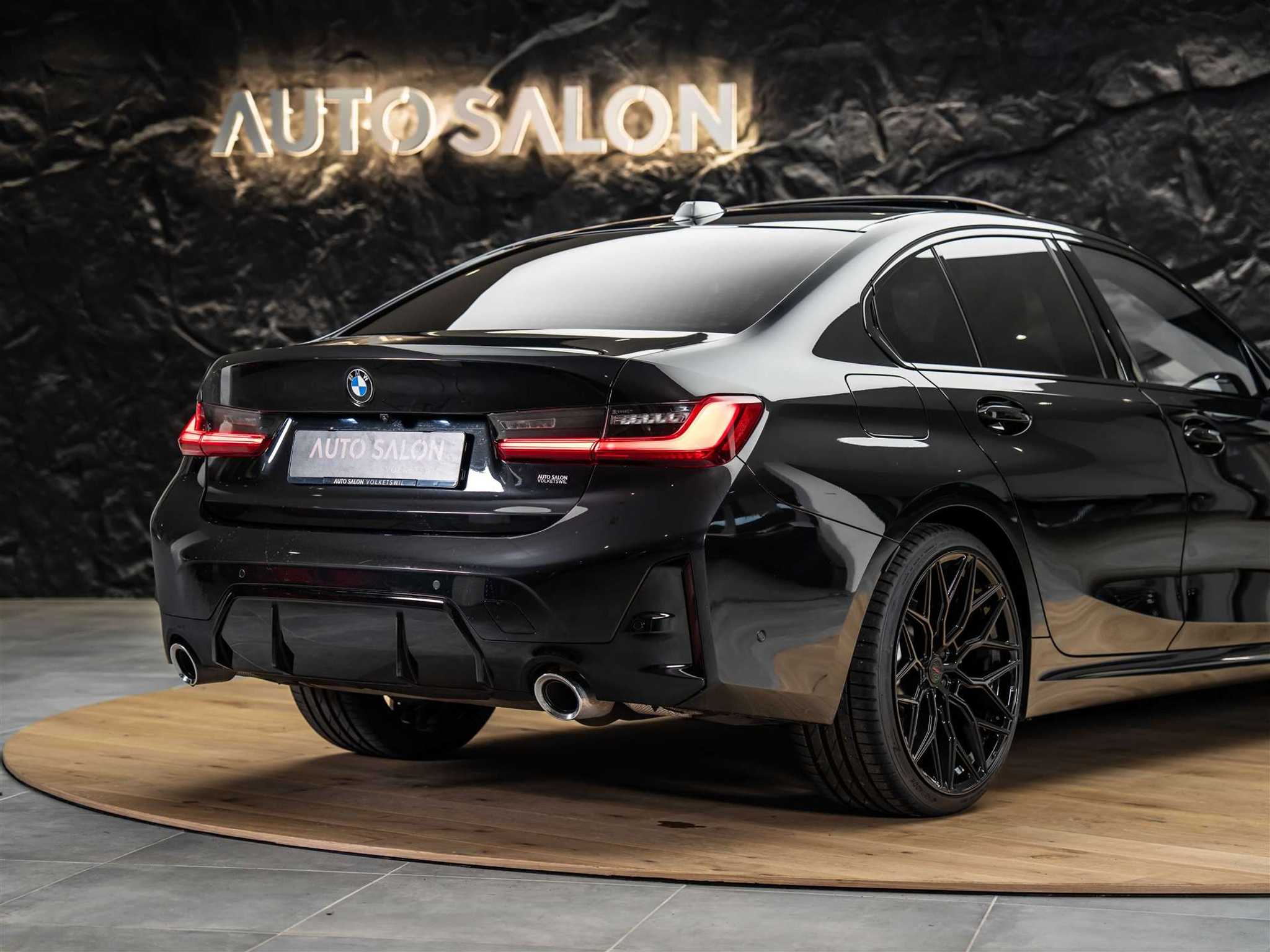 listing desktop thumbnail image 22