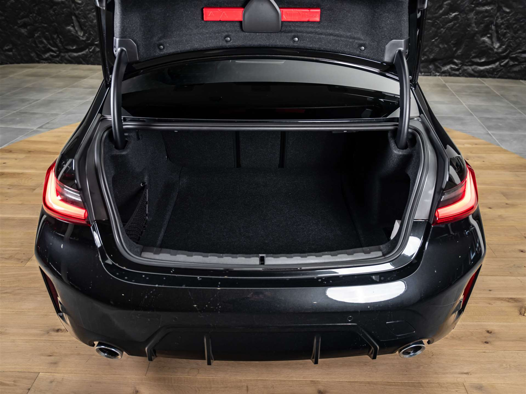 listing desktop thumbnail image 47