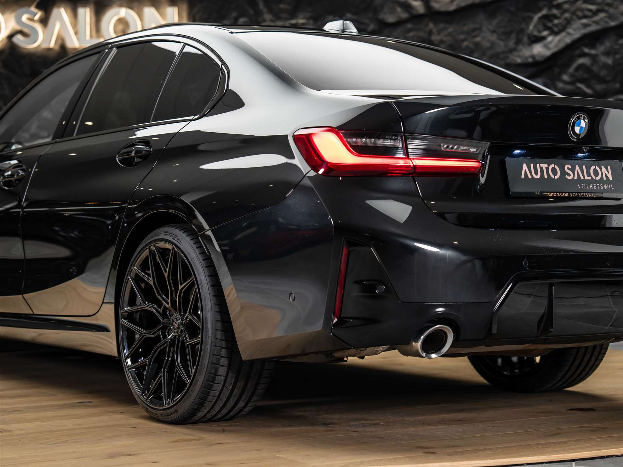 listing desktop thumbnail image 20